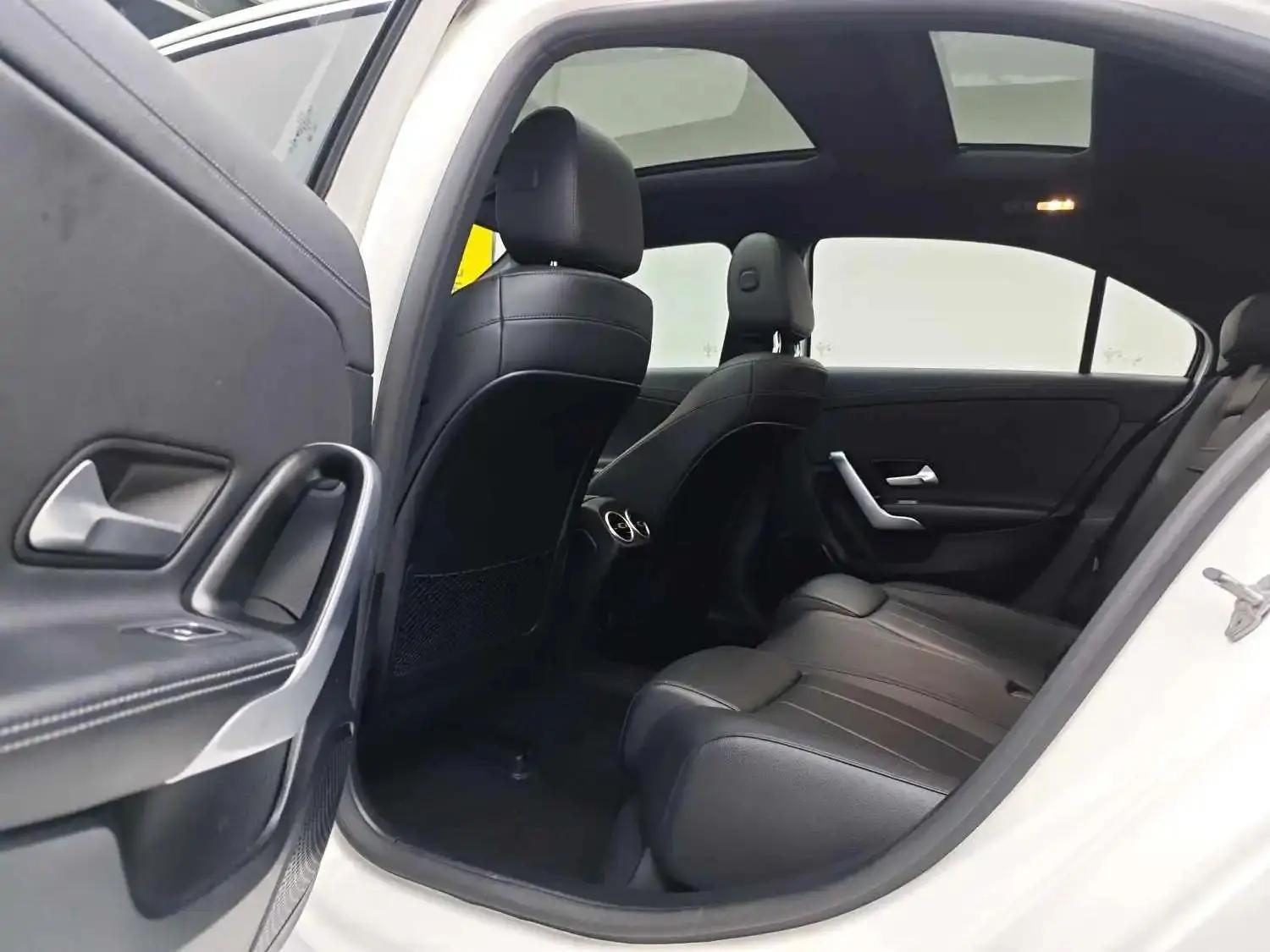 Mercedes Benz Class A 2021 model facelift A 180 L sports car 5