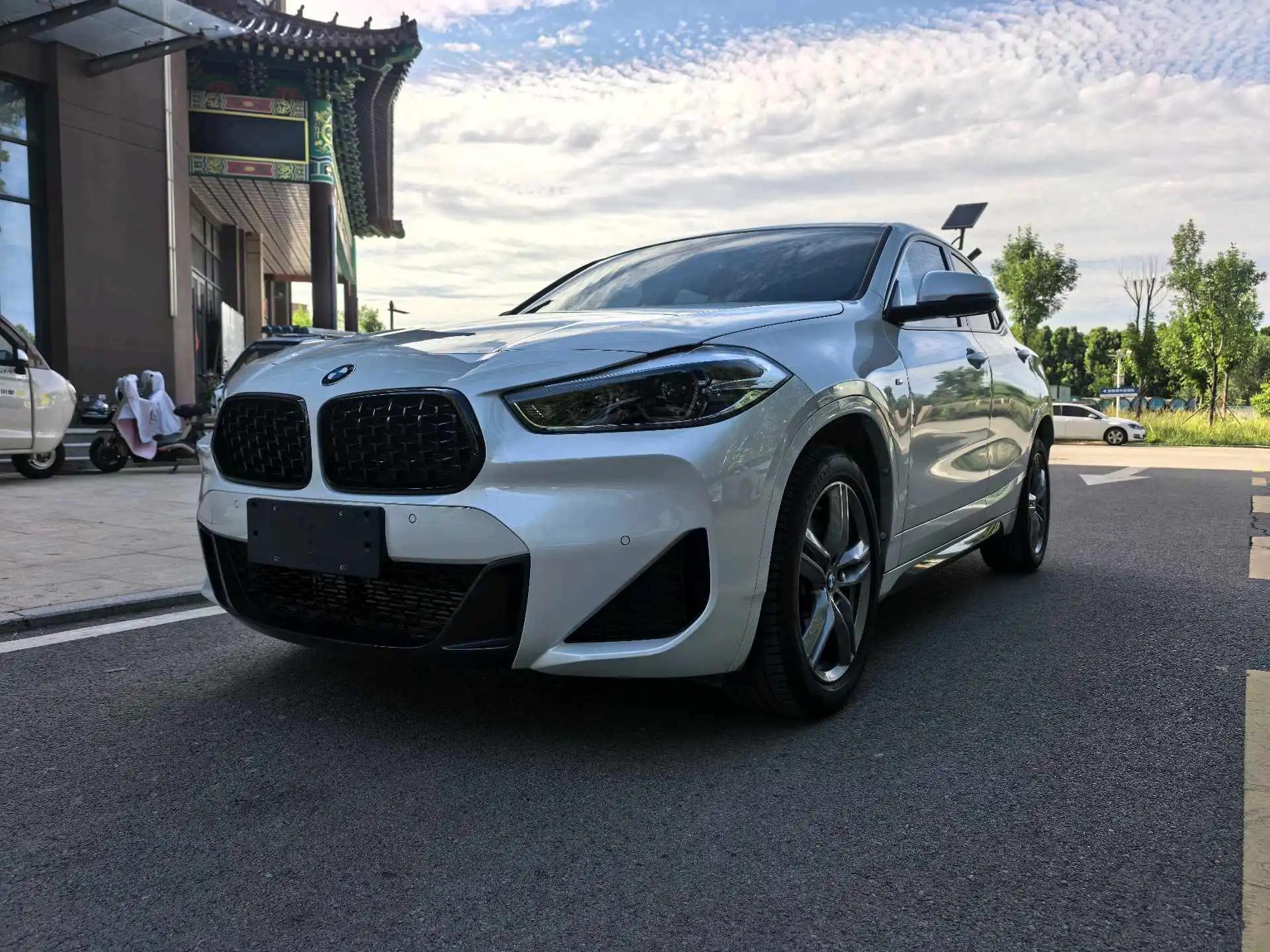 BMW 2023 X2 sDrive25i 2.0T M Sport Night Edition Automatic