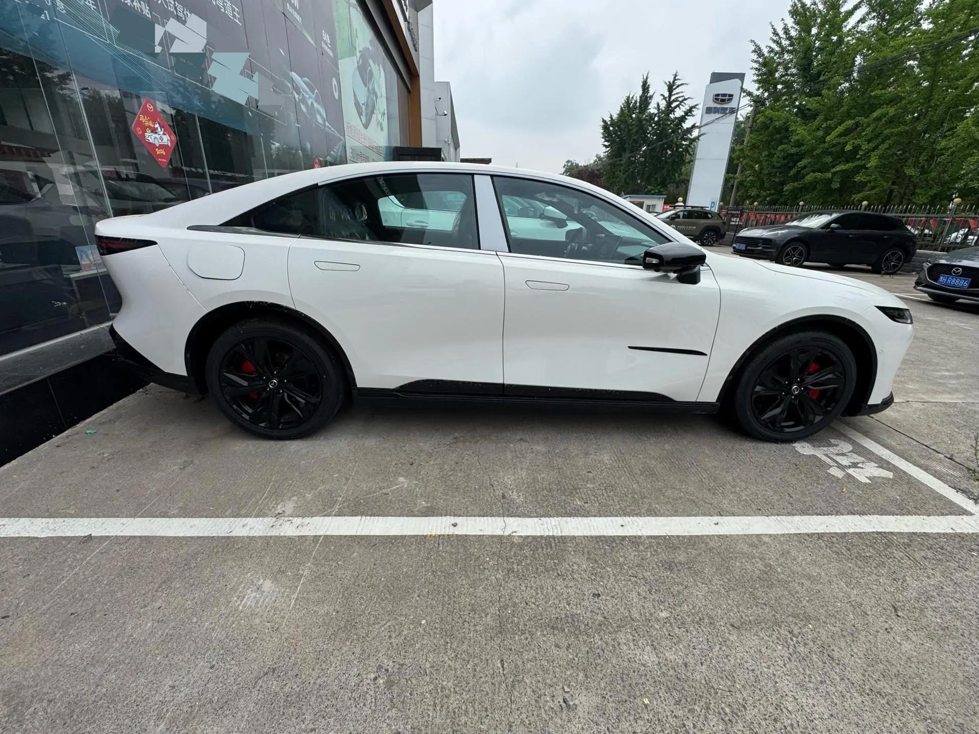 Mazda 2026 EZ-6 200 Pro Sports Edition Automatic Gear 3