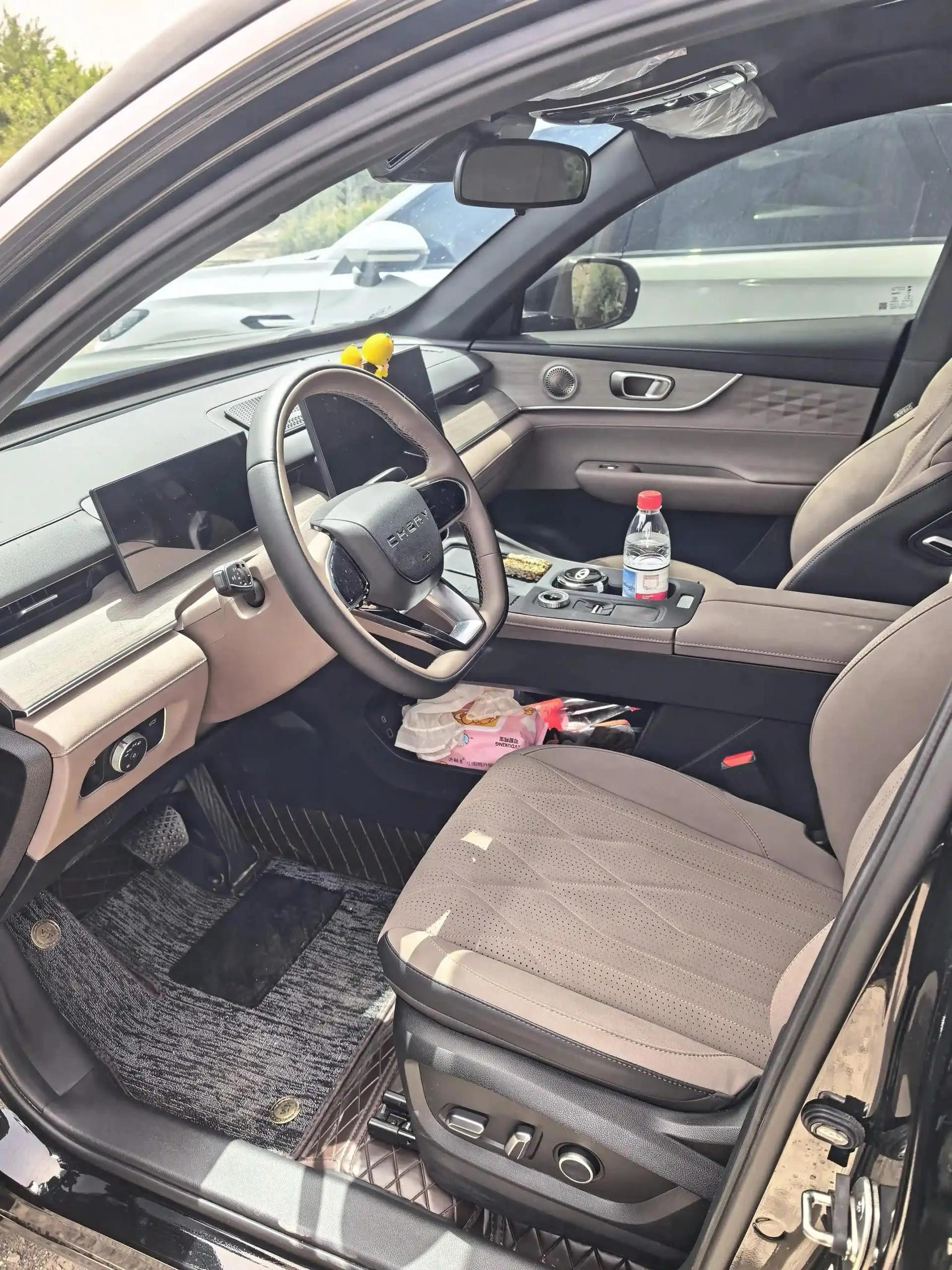 Ruihu 8 PLUS 2023 290TGDI DCT New Edition 3