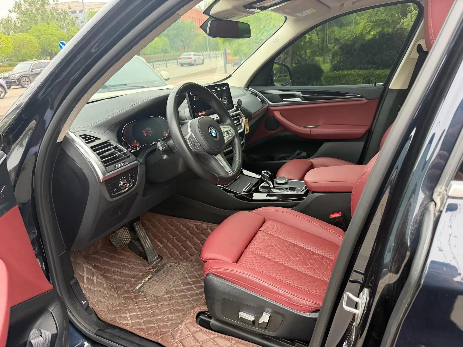 BMW X3 2022 xDrive25i M sports suit 4