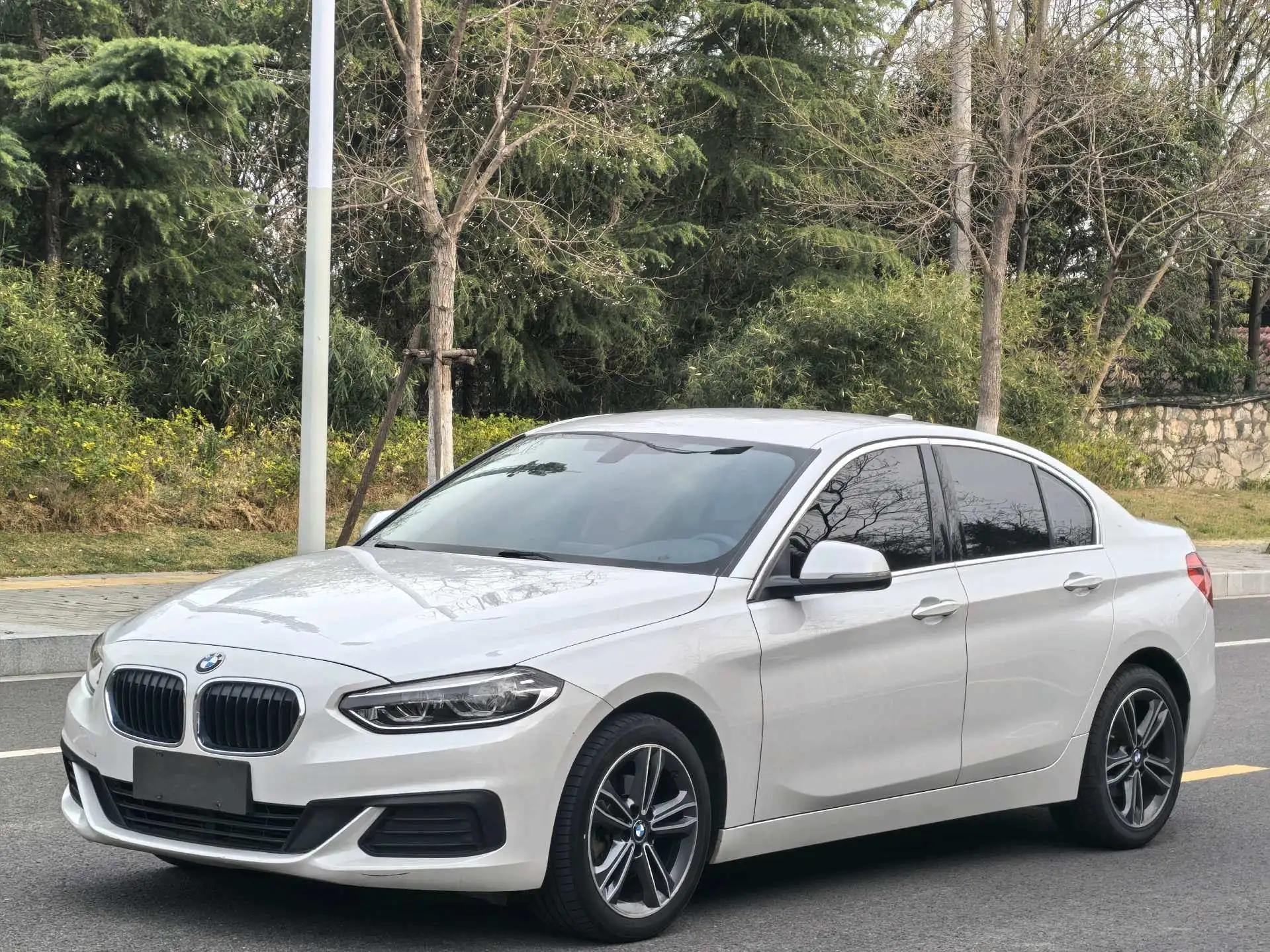 BMW 1 Series 2020 120i Fashion