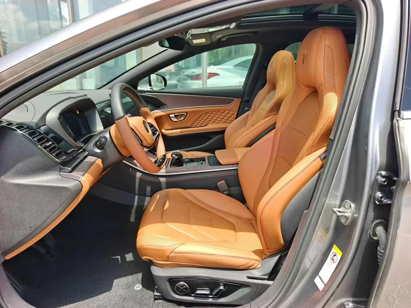 Han 2022 DM-i 121KM exclusive 4