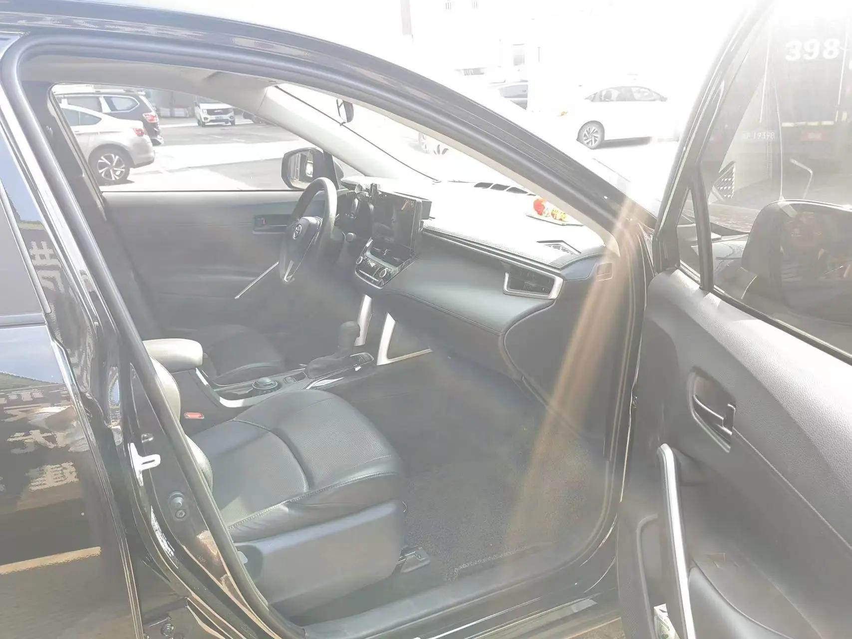 Toyota 2024 Front Landa 2.0 Stepless Leading Edition Automatic Gear 4