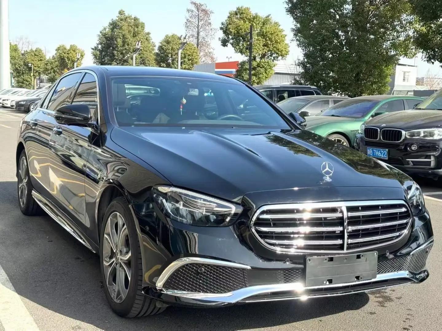 Mercedes Benz E-Class 2023 E 300 L Fashion 3