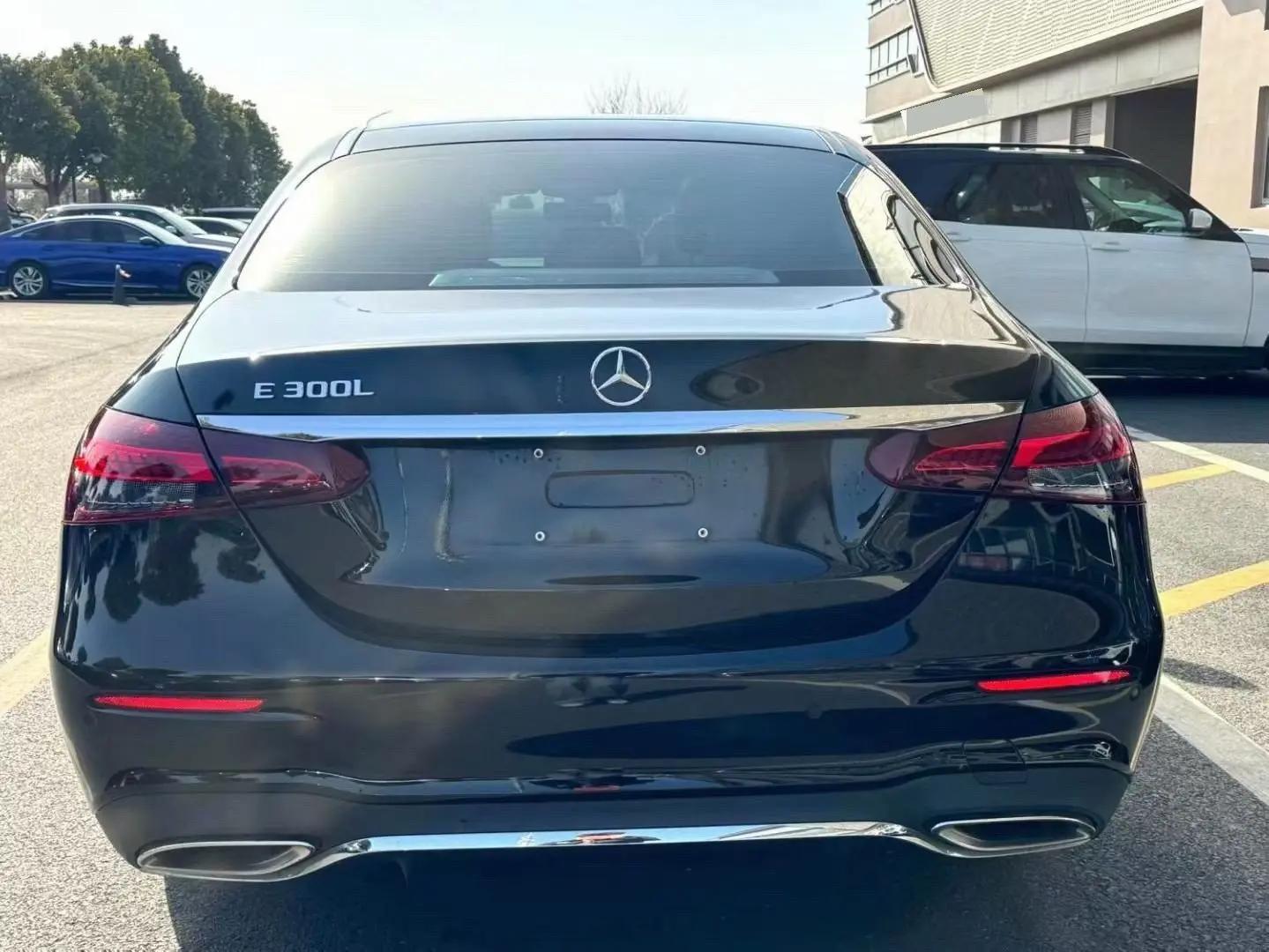 Mercedes Benz E-Class 2023 E 300 L Fashion 8