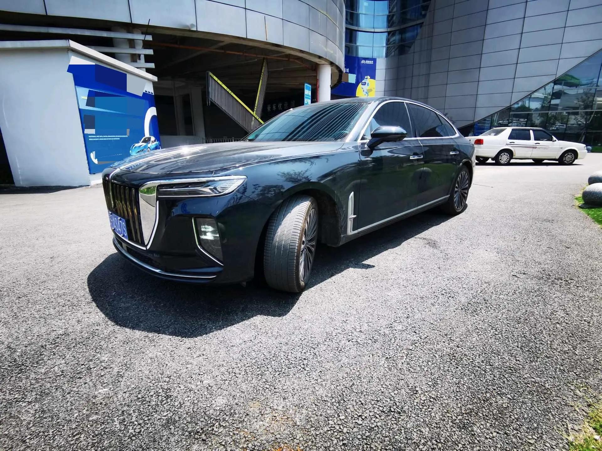 HongQi H9 2024 2.0T Flag Enjoy Deluxe Business Edition
