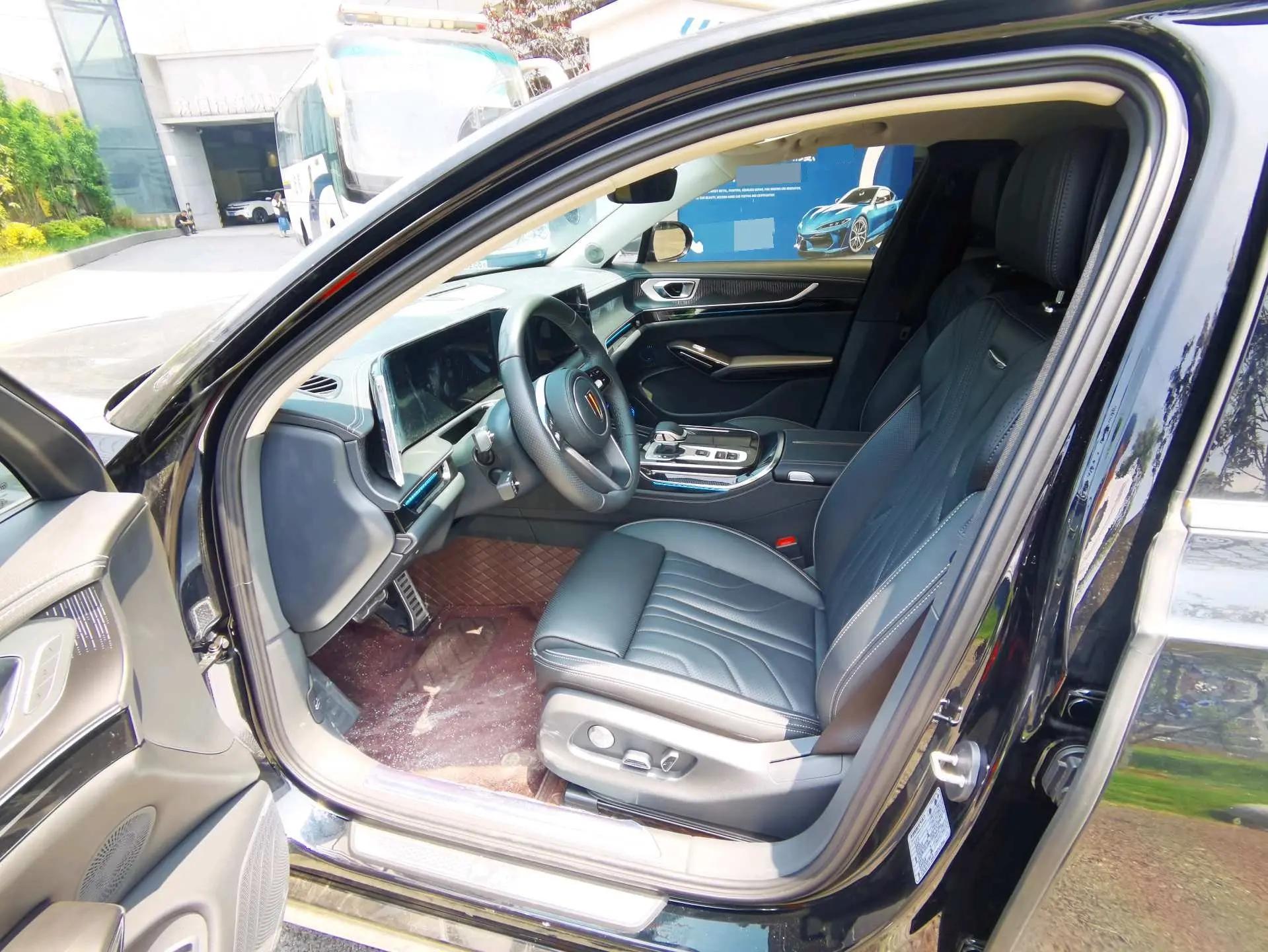 HongQi H9 2024 2.0T Flag Enjoy Deluxe Business Edition 8