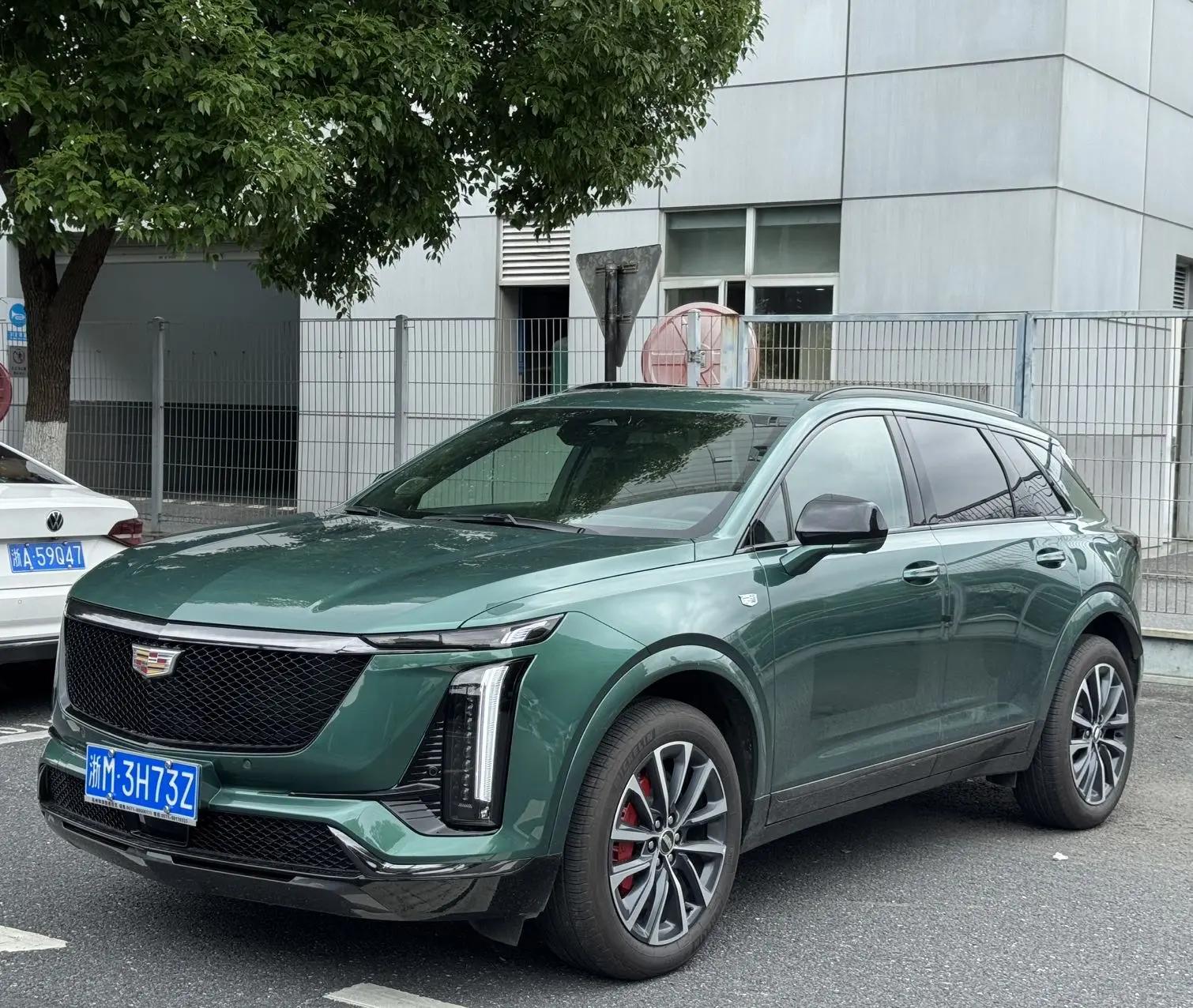 Cadillac XT5 2025 2.0T 4-wheel drive distinguished model