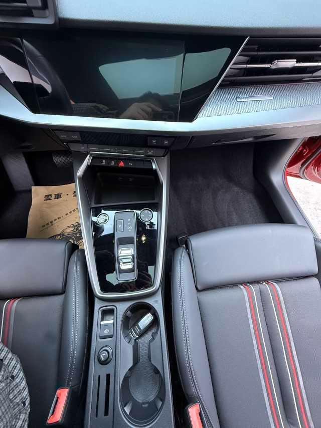Audi A3 2022 Sportback 35 TFSI Fashion Sport 8