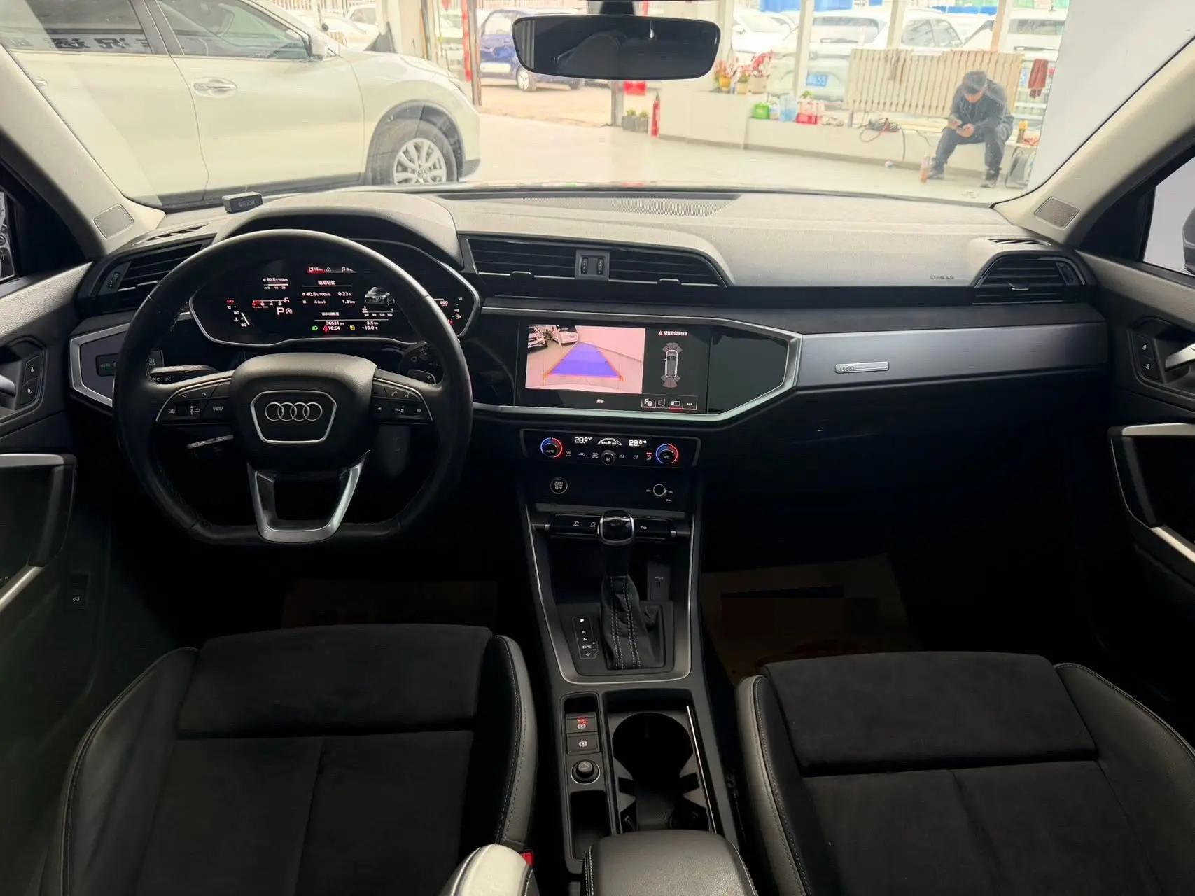 Audi 2023 Q3 1.4TFSI 35TFSI Attractive Dynamic Edition Automatic 13