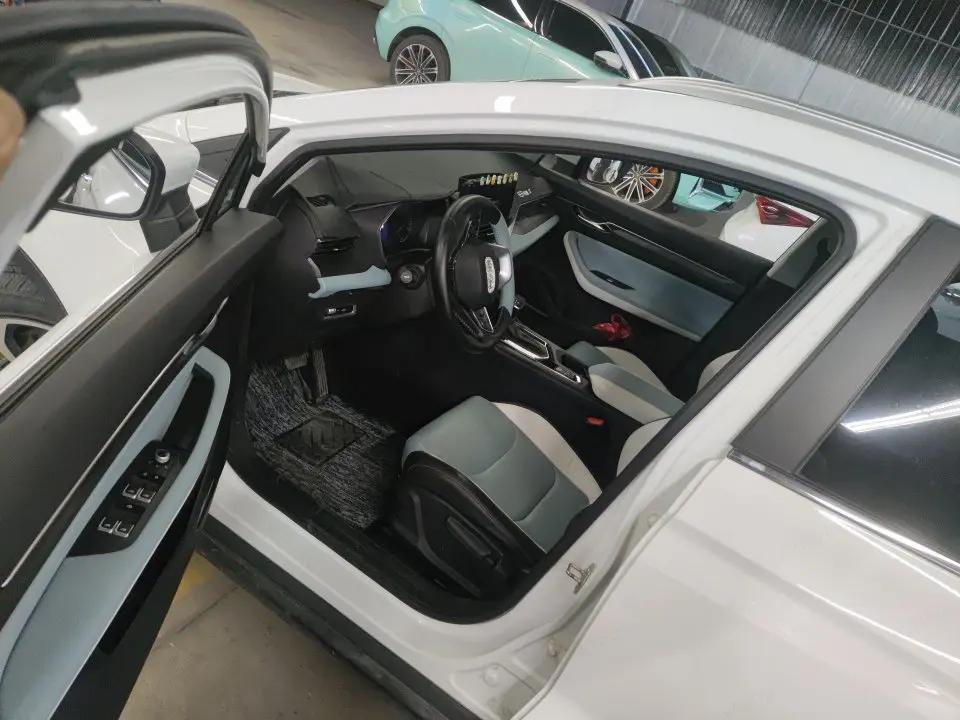 Emgrand S 2022 1.4T CVT Cross-border Player Edition 6