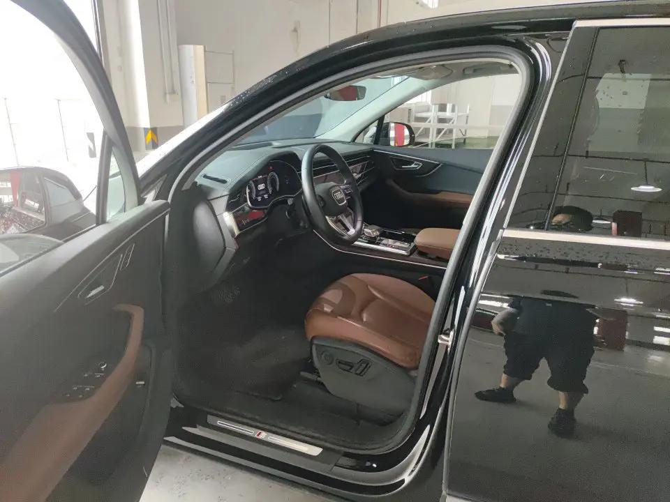 Audi Q7 (Imported) 2023 Q7 2.0TFSI 45TFSI Quattro S line Sport Automatic 4