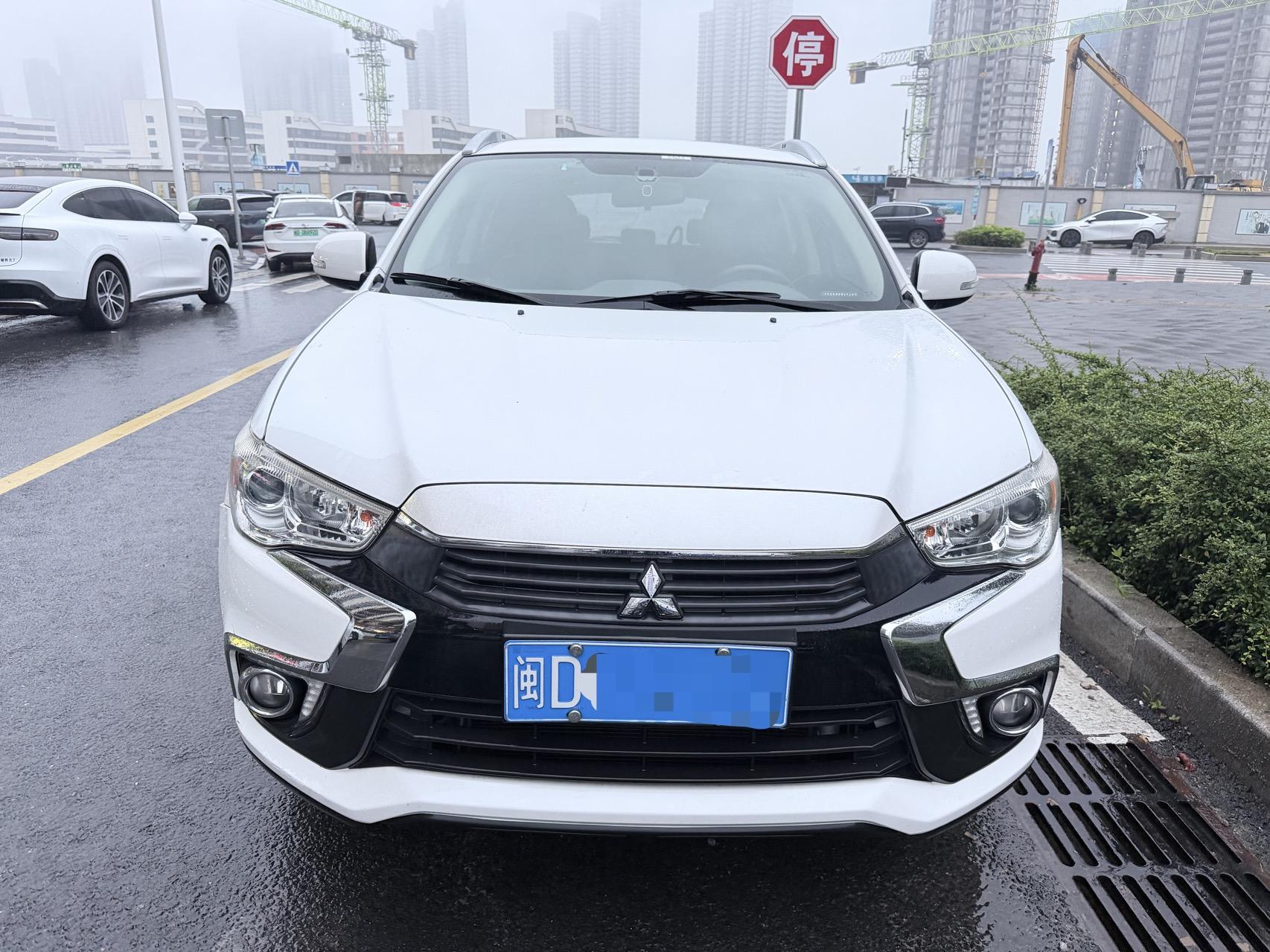 Outlander 2020 2.0L Two-Drive Enjoy Edition 5 2