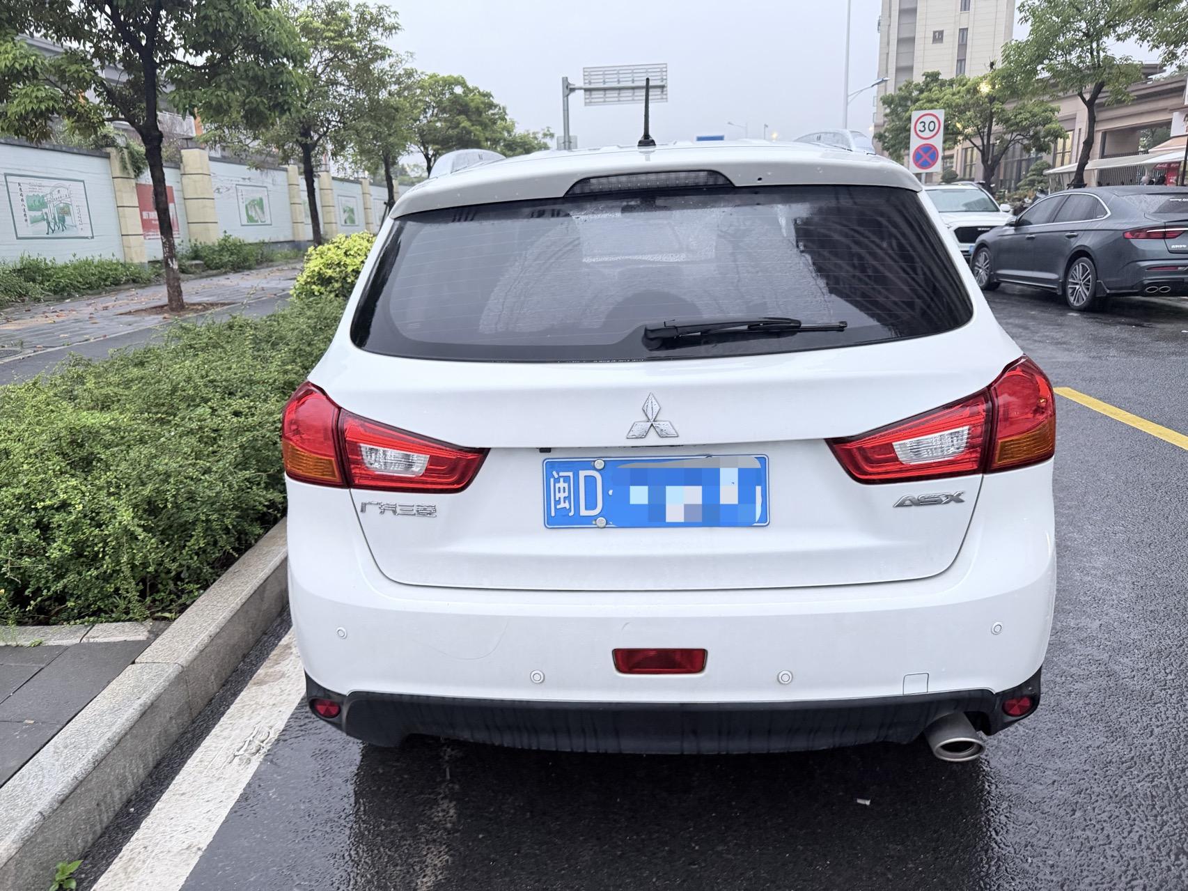 Outlander 2020 2.0L Two-Drive Enjoy Edition 5 5