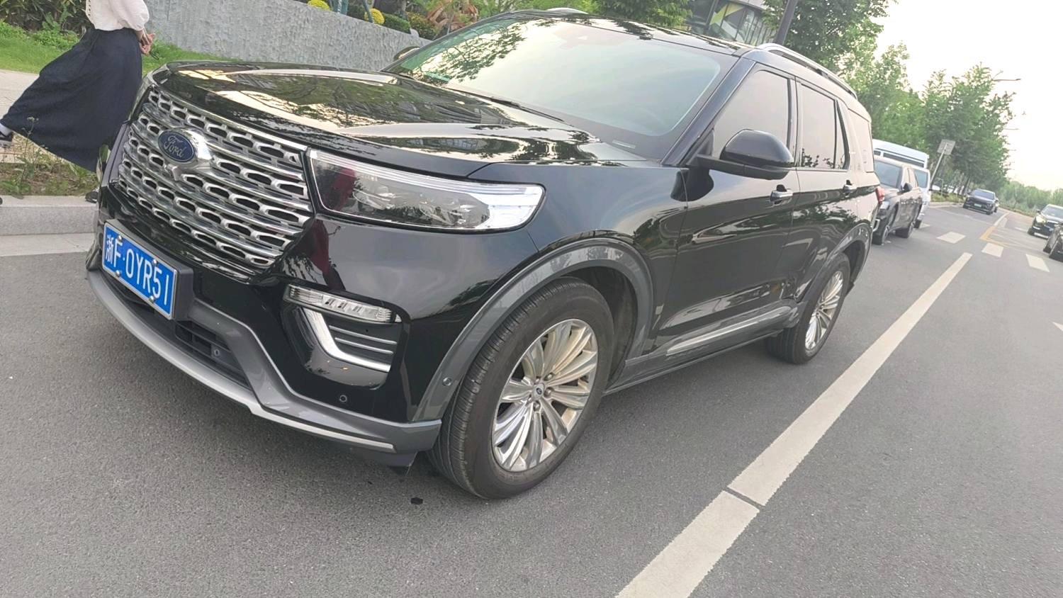 Explorer 2020 EcoBoost 285 4-wheel drive titanium version 6 seats