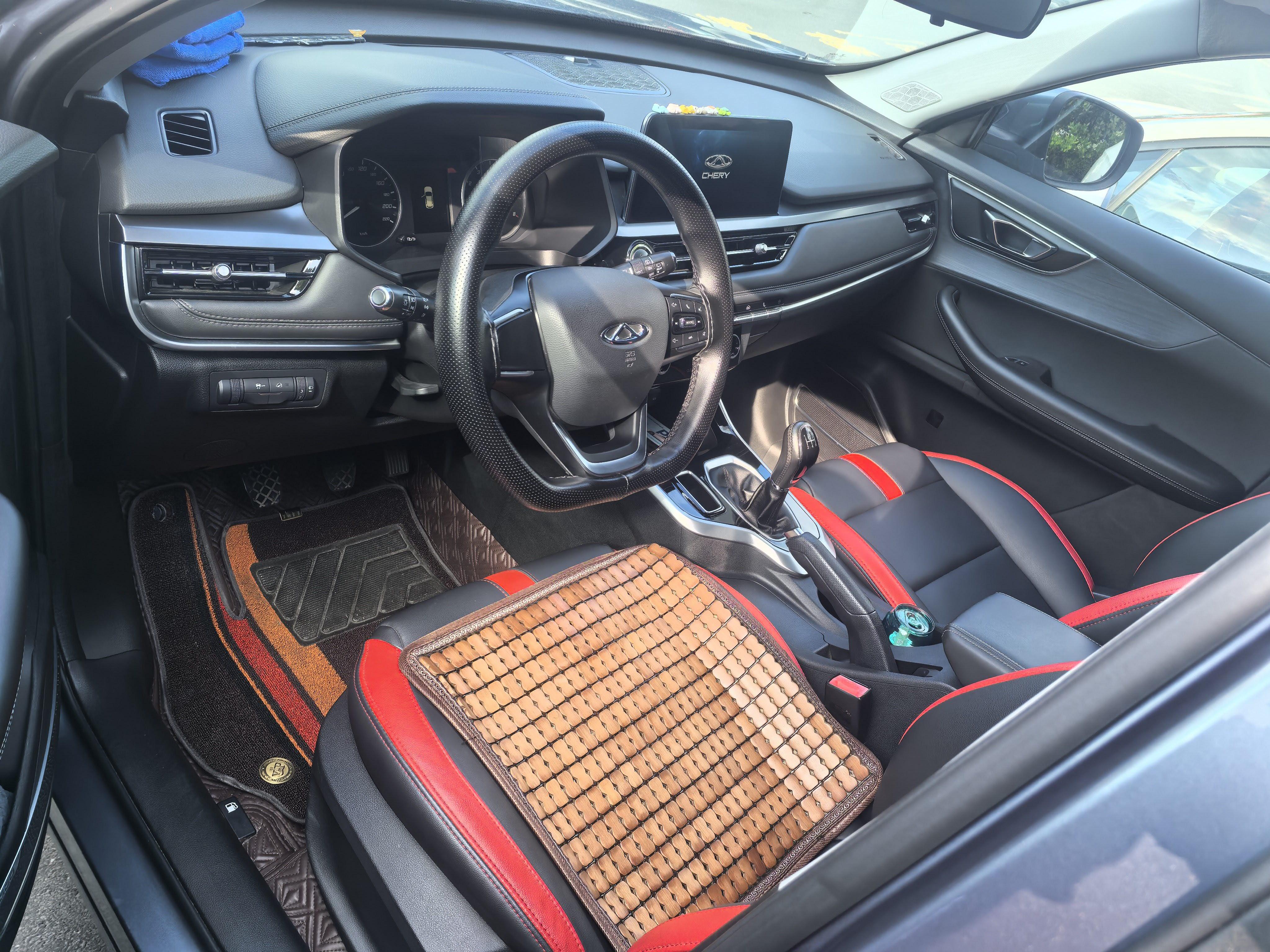 Ruihu 5x 2019 HERO 1.5L Manual Fashion Edition 6