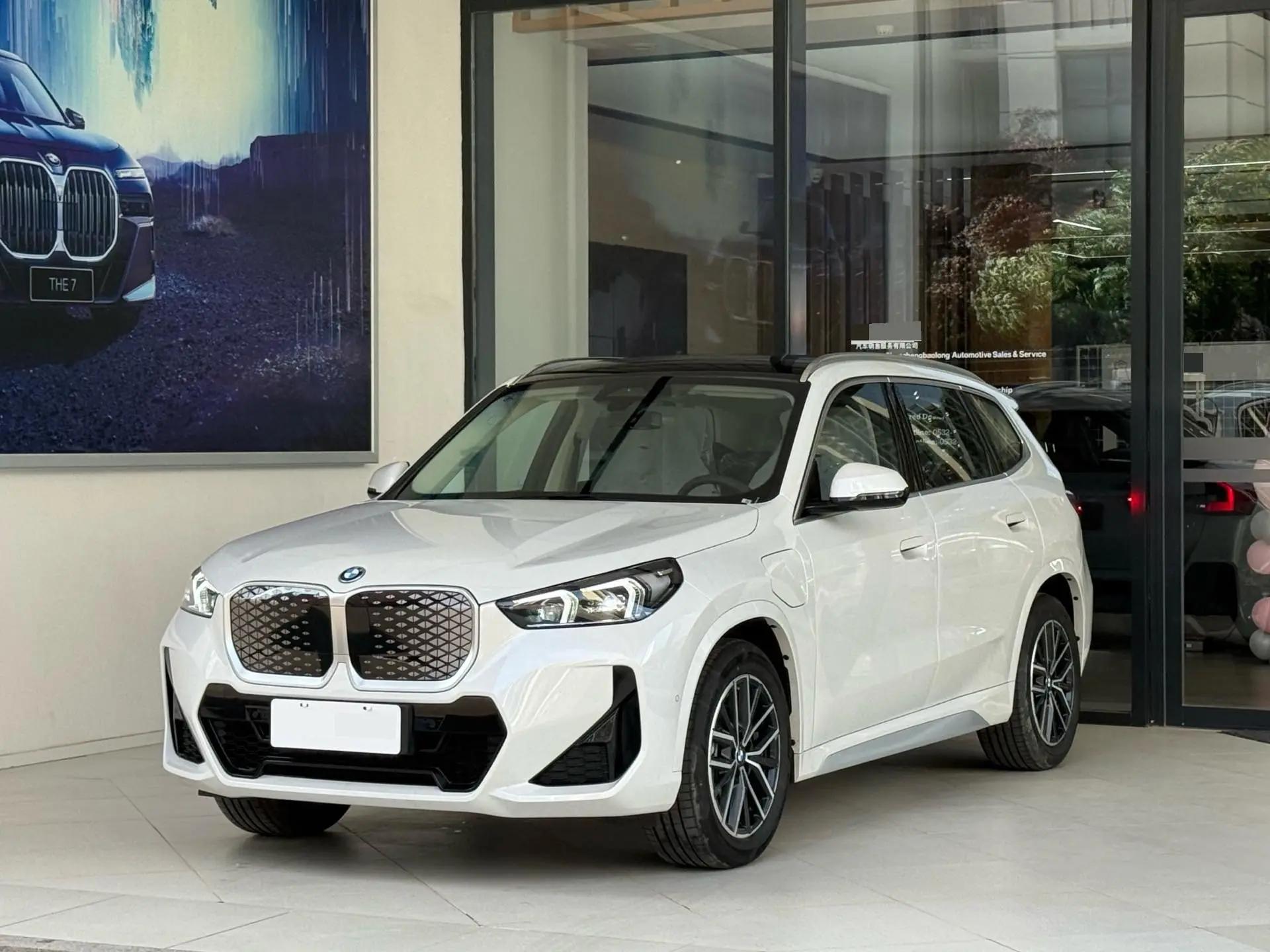 Open image lightbox: BMW 2026 iX1 eDrive25L eDrive25L m sports suit automatic gear