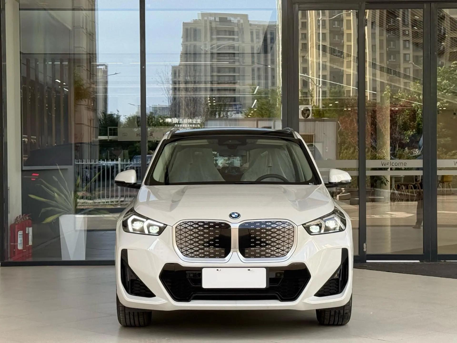 BMW 2026 iX1 eDrive25L eDrive25L m sports suit automatic gear 2