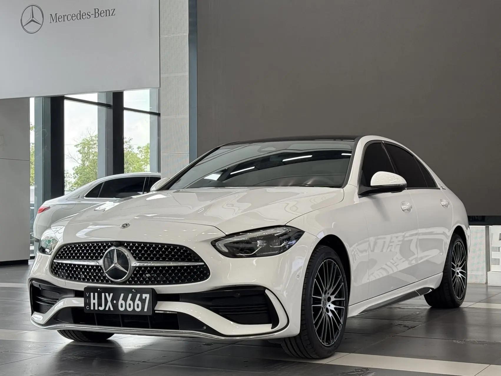 打开图片灯箱:Mercedes Benz C- Class 2023 C 260 L 48V 1.5T Sport Edition (facelift) Automatic
