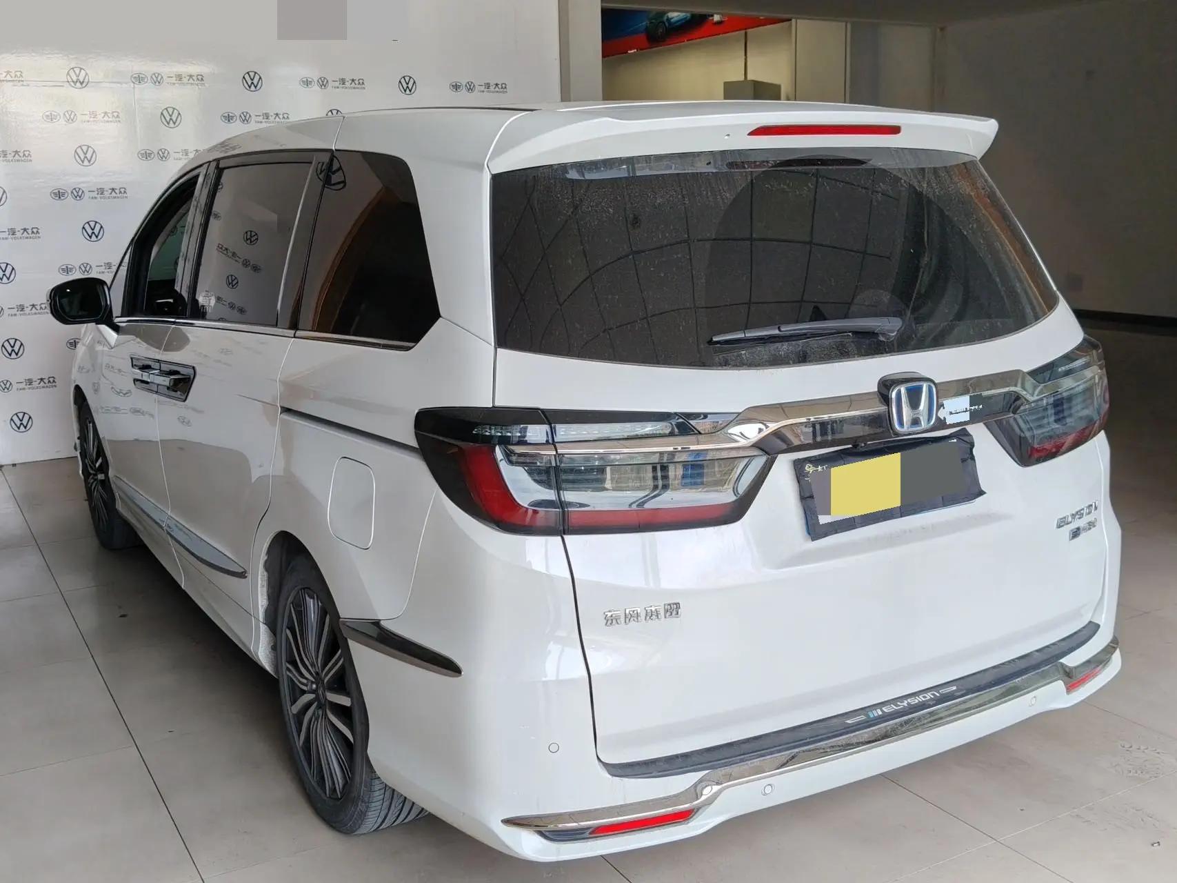 Elyson 2022 2.0L e:HEV Deluxe Edition 7