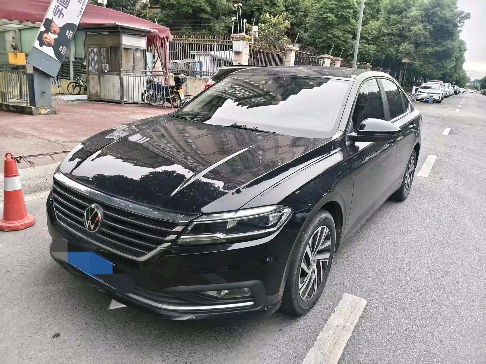 Langyi 2021 1.5L Automatic Fashion Edition