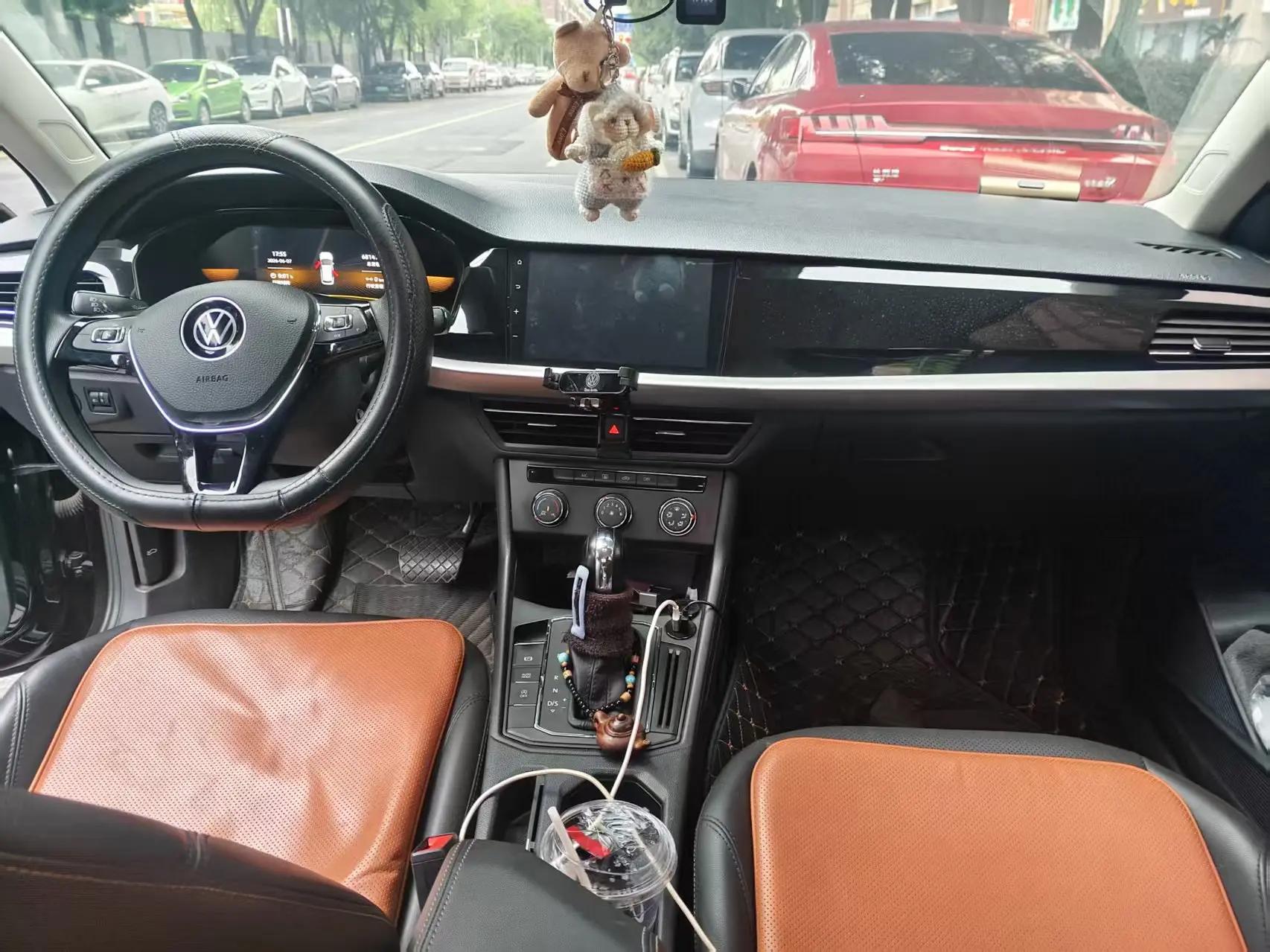 Langyi 2021 1.5L Automatic Fashion Edition 5