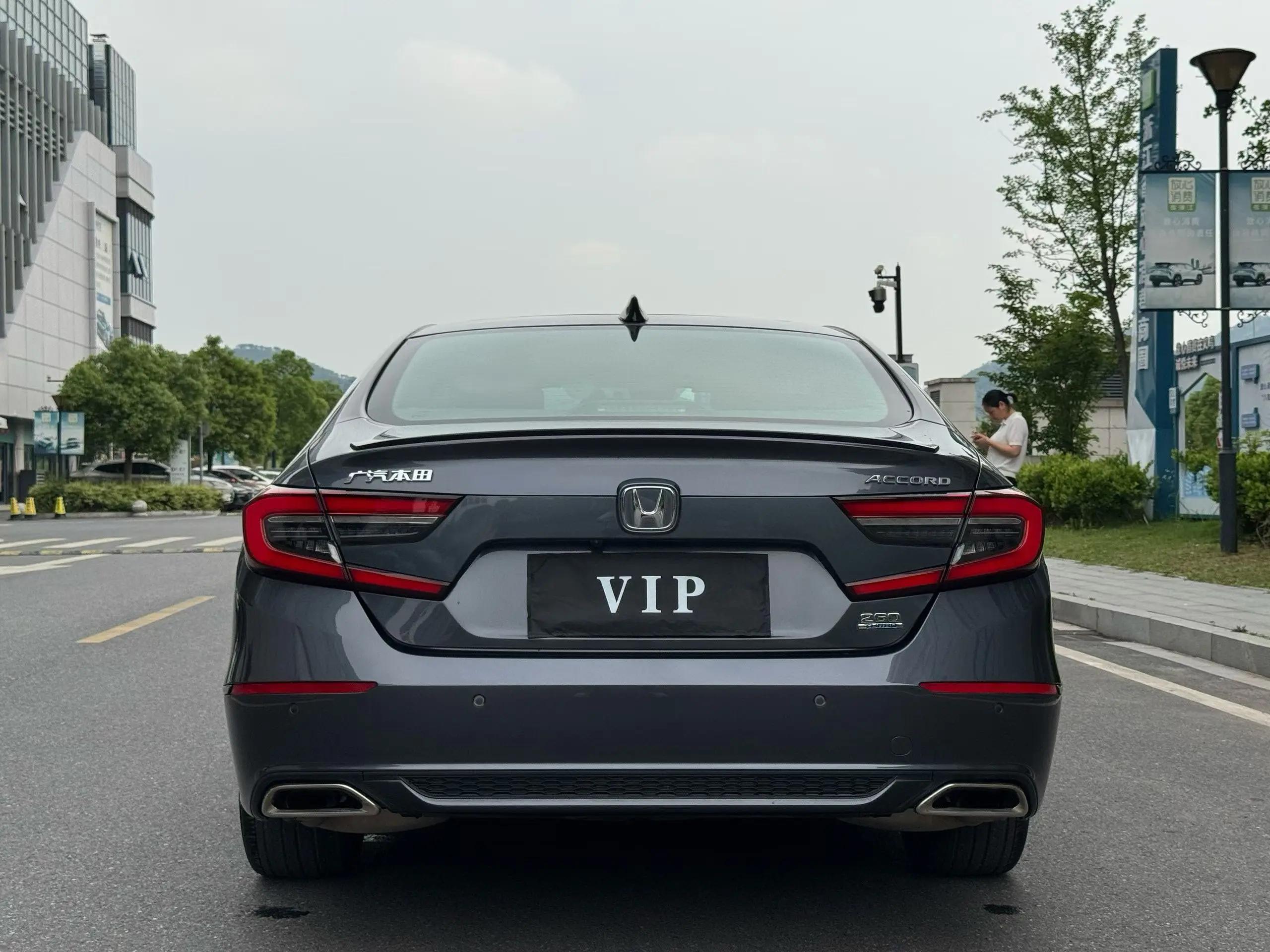 Accord 2022 260TURBO Magic Night Premium Edition 5