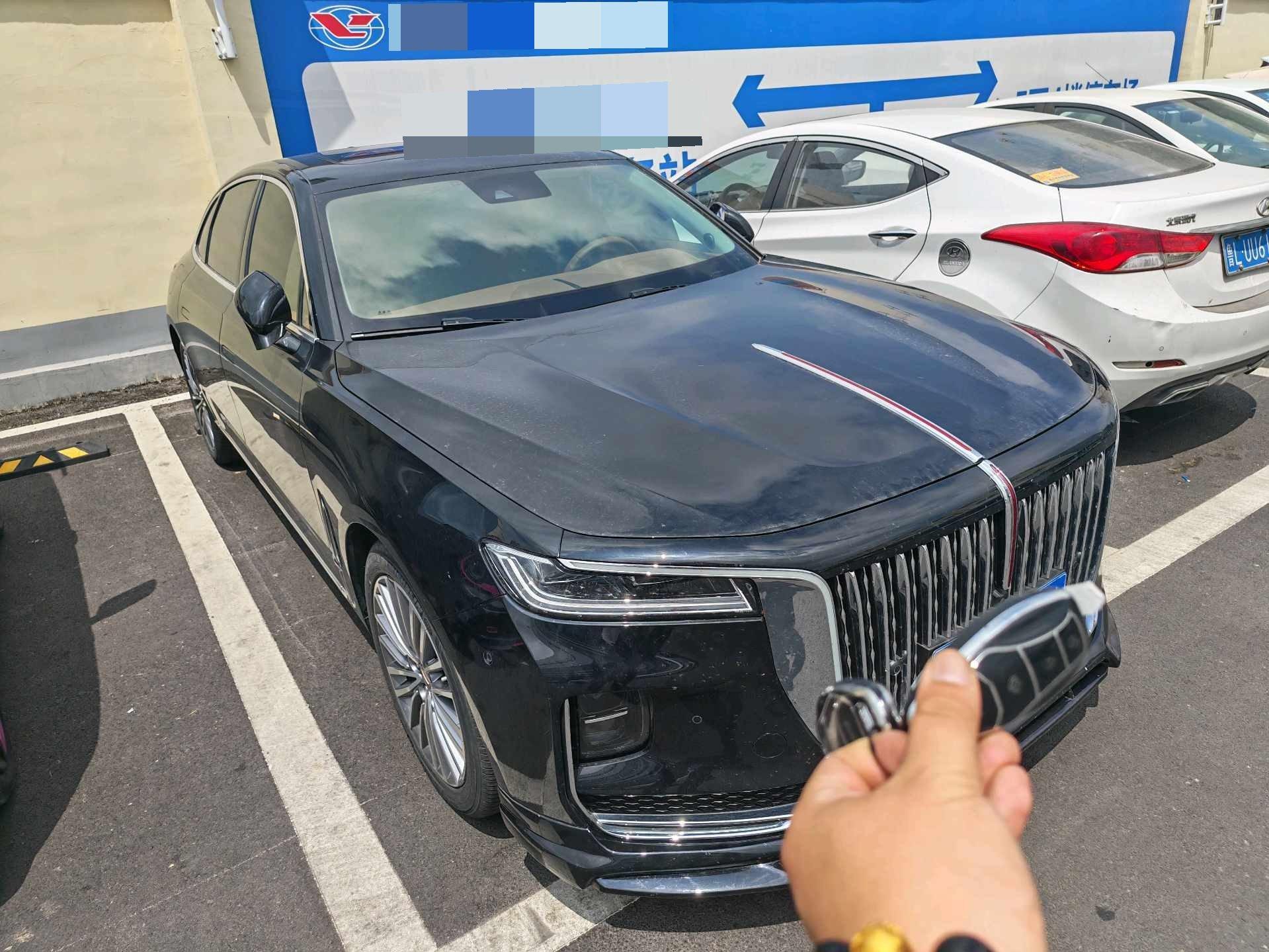 HongQi H9 2023 2.0T Zhilian Qichang Edition 3