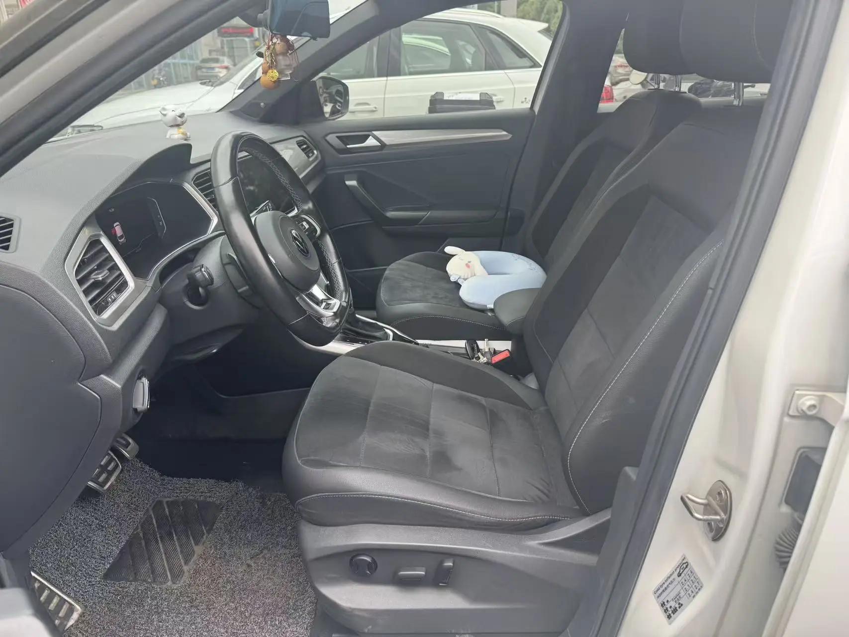 T-ROC Tange 2021 to 280TSI DSG Two-Drive Deluxe Zhilian Edition 3