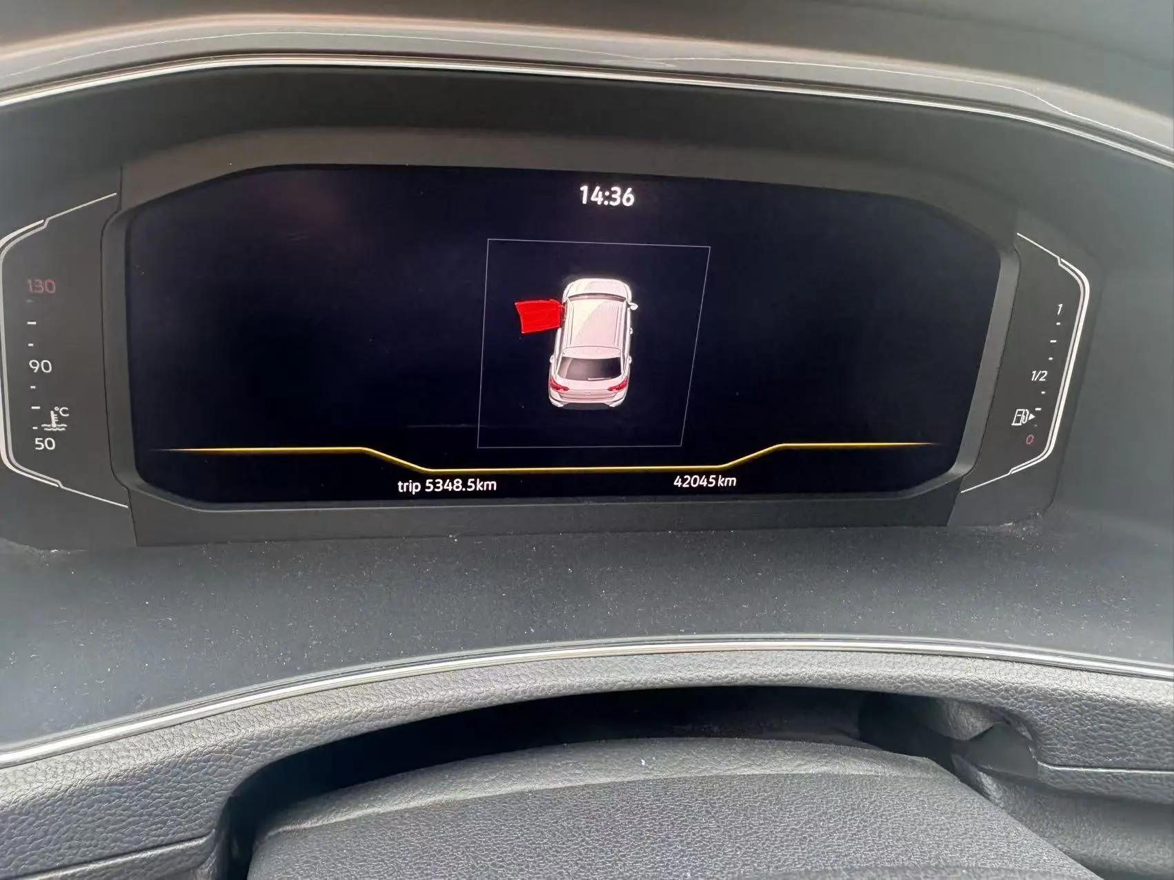 T-ROC Tange 2021 to 280TSI DSG Two-Drive Deluxe Zhilian Edition 5