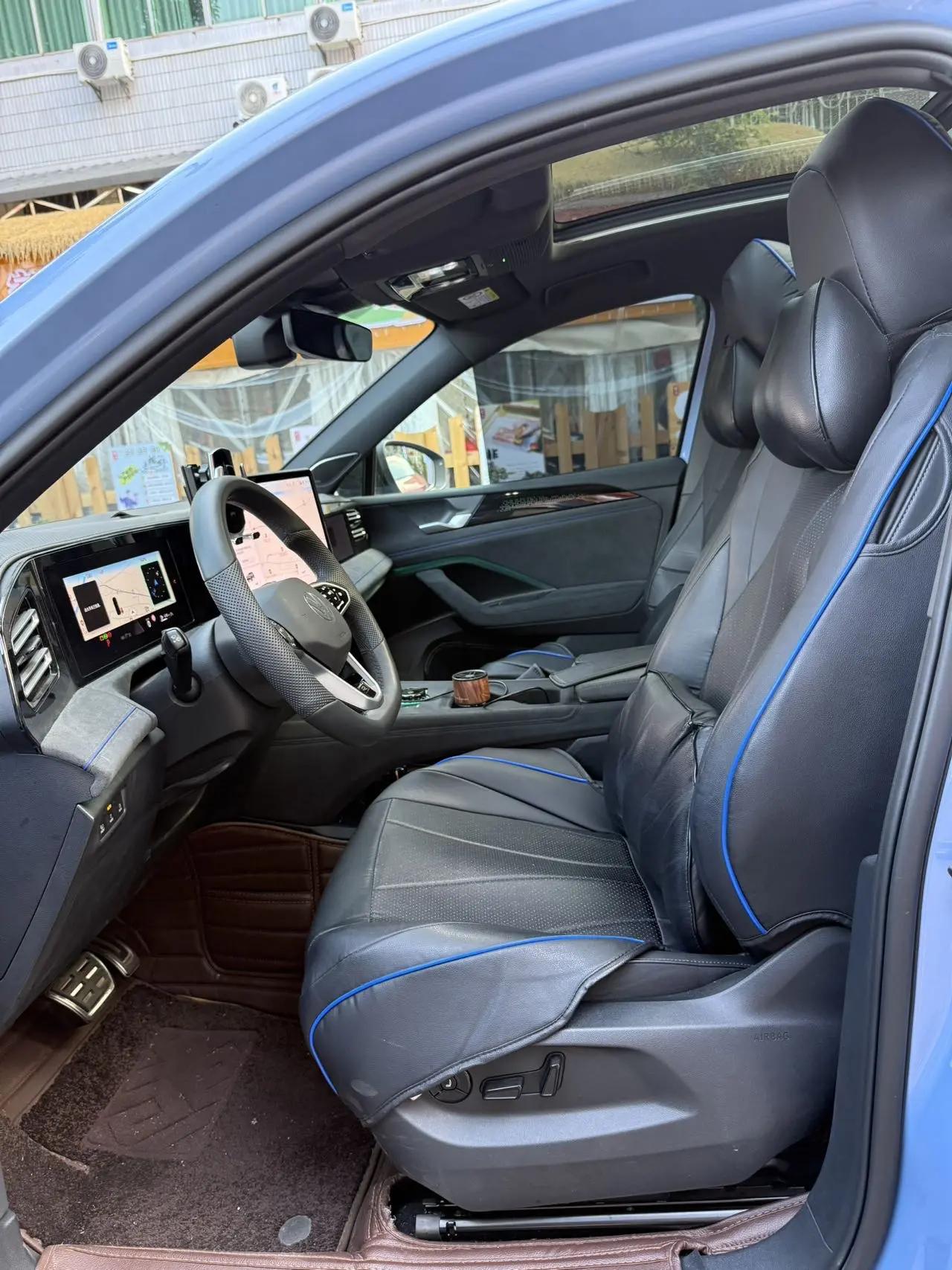 Volkswagen 2024 Tiguan L PRO 2.0TSI 380TSI Four-wheel Drive R-Line Smart Edition Automatic Gear 9