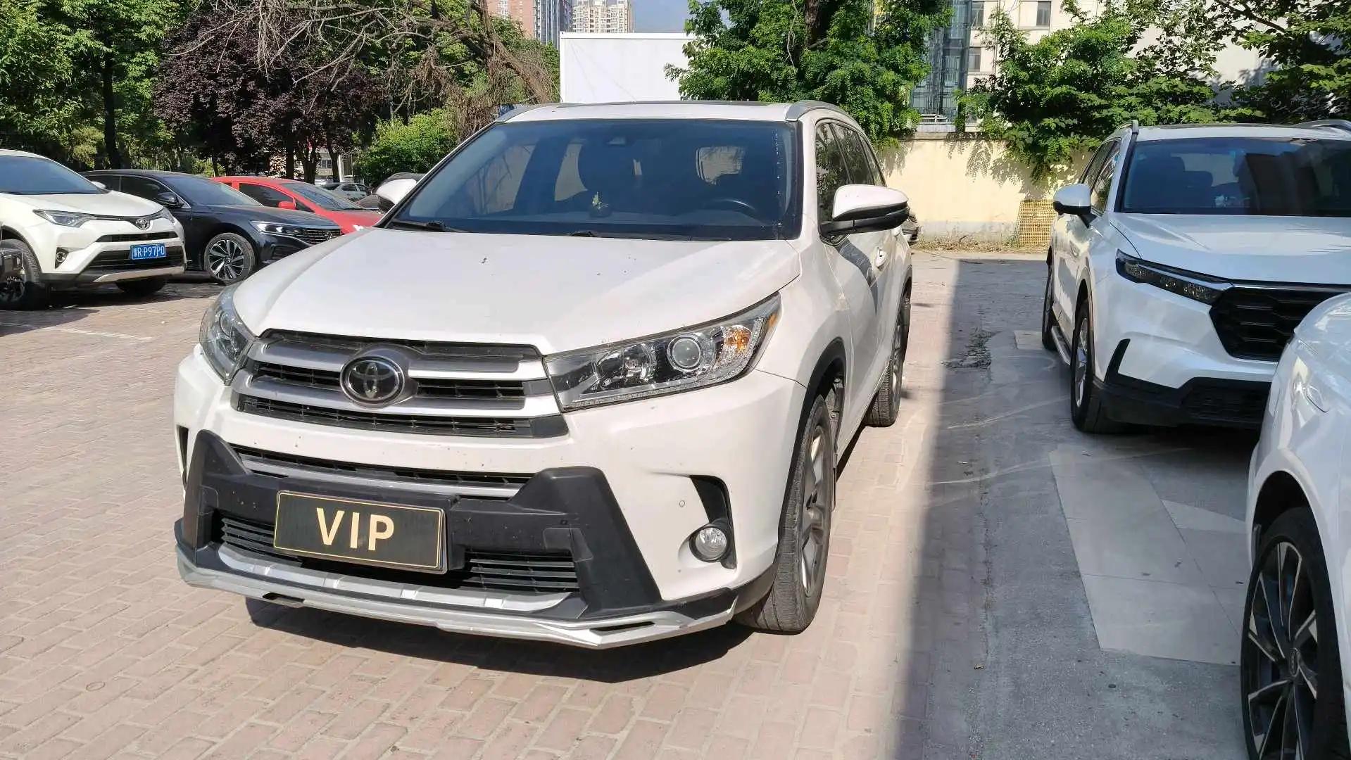 Highlander 2018 2.0T 4-wheel drive deluxe edition 7-seat national v