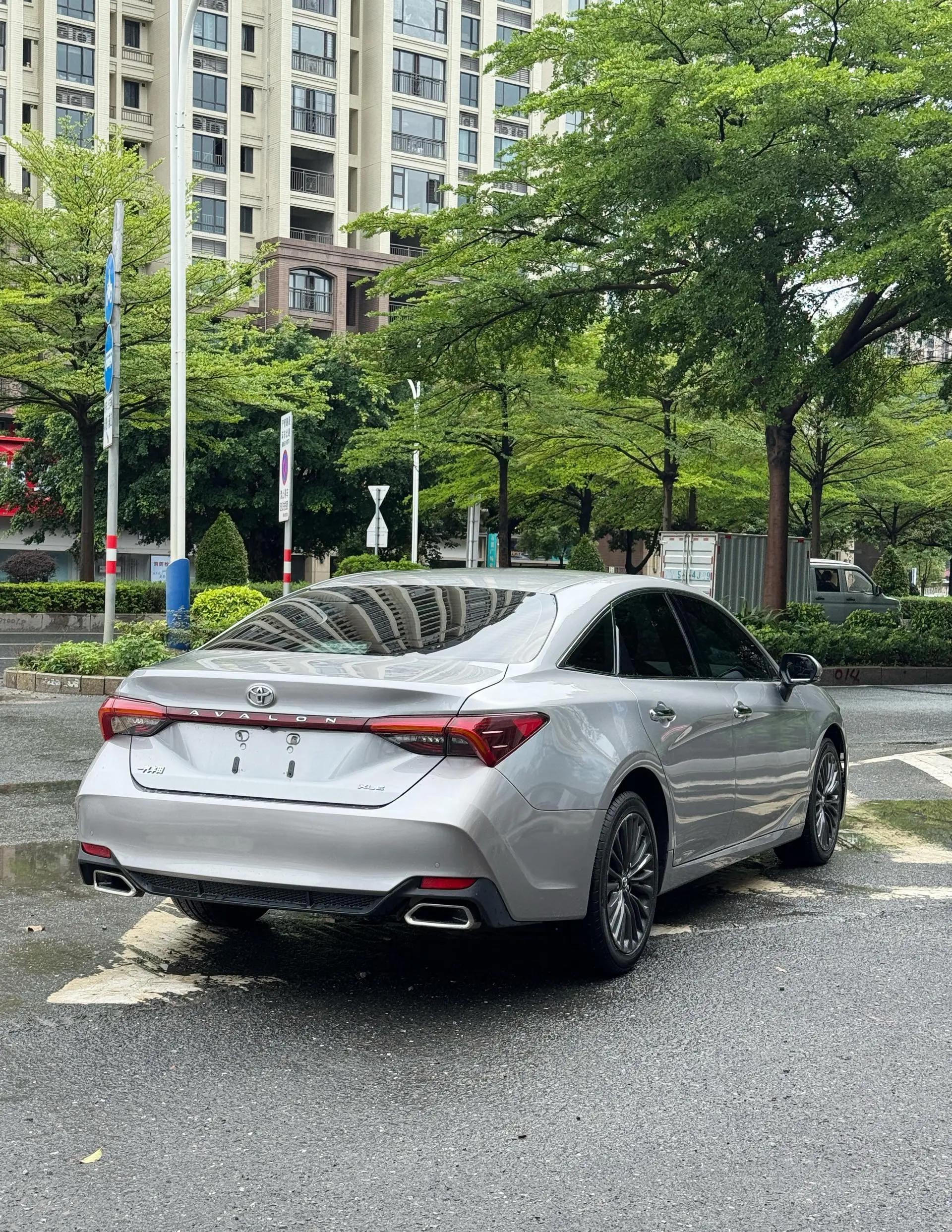 Asian Dragon 2019 2.0L XLE Premium Edition Country VI 5