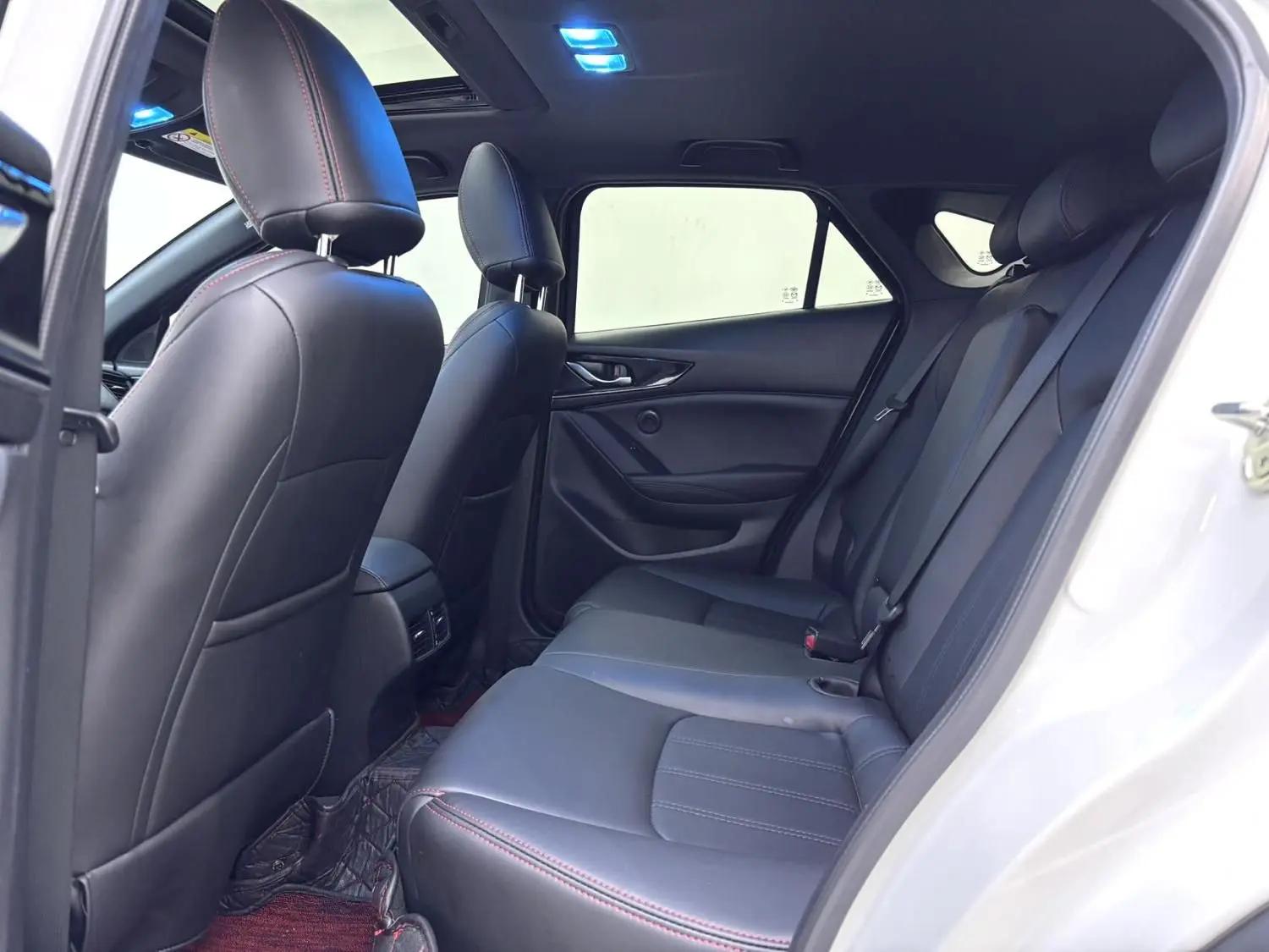 Mazda CX-4 2021 2.0L Automatic Two-Drive Blue Sky Exploration Edition 5