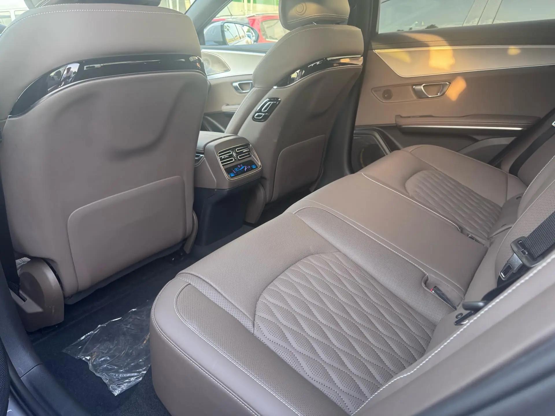 BYD 2025 Han DM-i 1.5T stepless 125KM laser Radar intelligent driving automatic gear 6