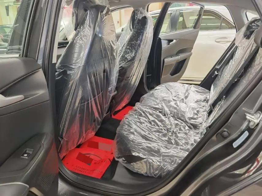 ChangAn 2025 Eado 1.5T Blue Whale 500Bar Prestige Automatic 3