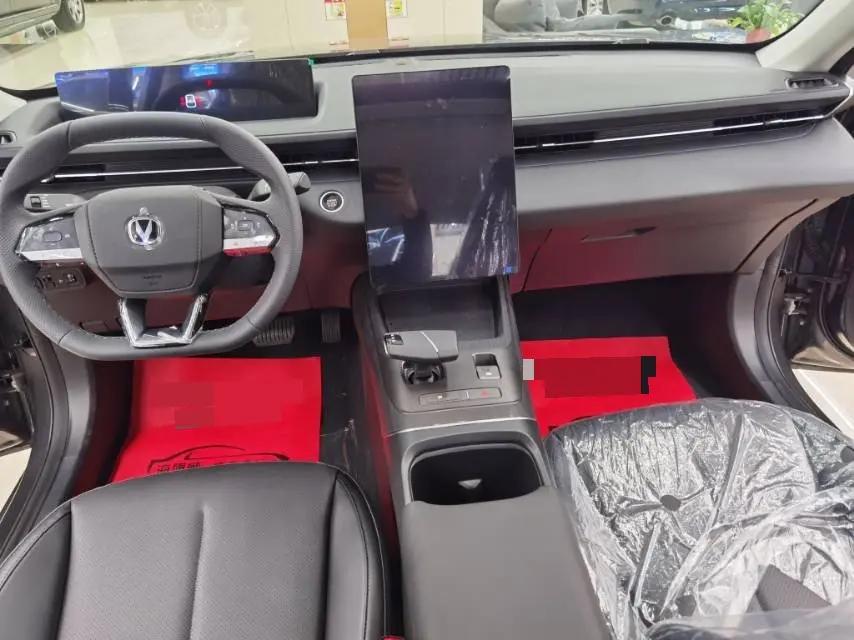 ChangAn 2025 Eado 1.5T Blue Whale 500Bar Prestige Automatic 5