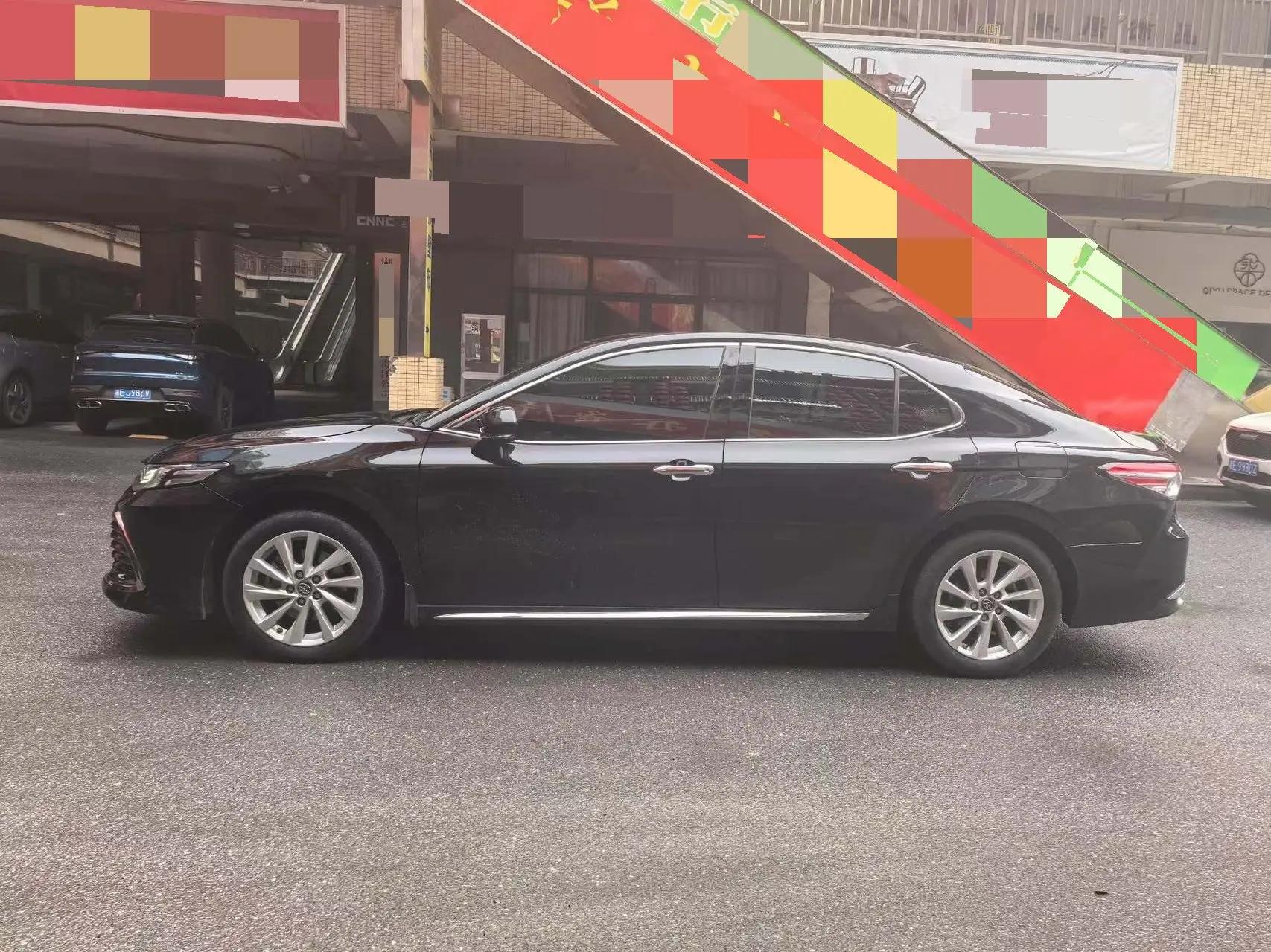 Toyota 2023 Camry 2.0G CVT Luxury Edition Automatic 3