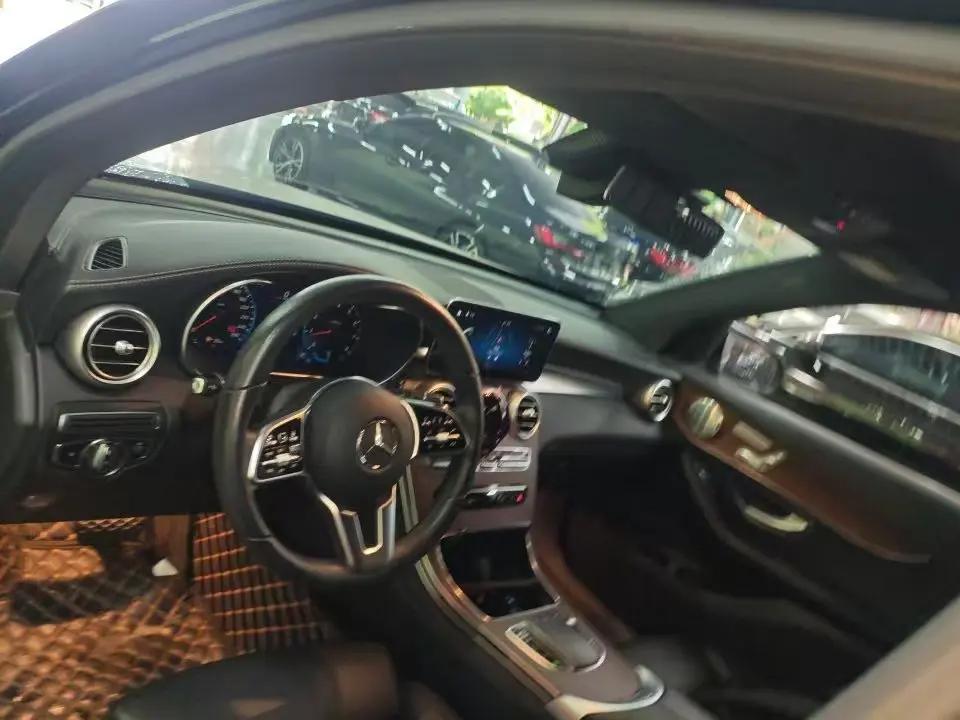 Mercedes Benz GLC 2021 model, GLC 300 L 4MATIC Sport version 3