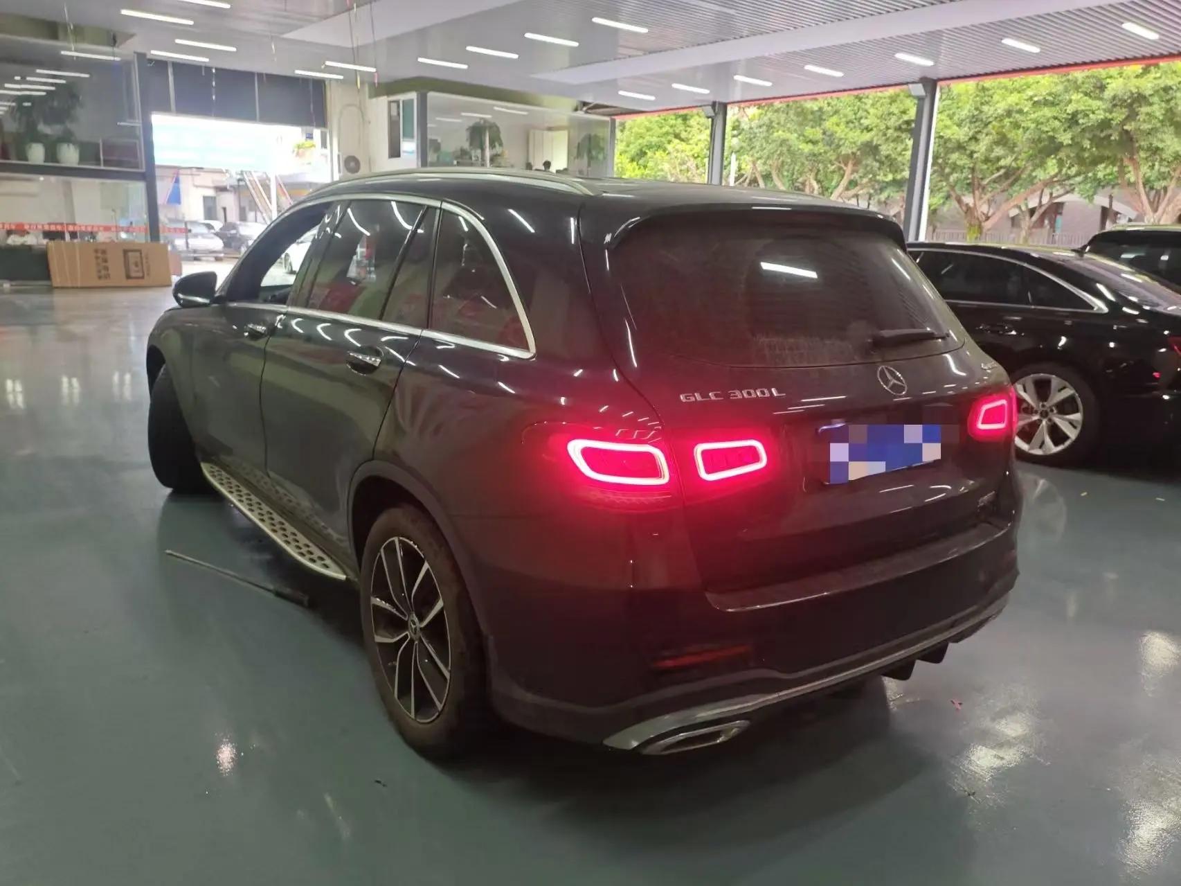 Mercedes Benz GLC 2021 model, GLC 300 L 4MATIC Sport version 6