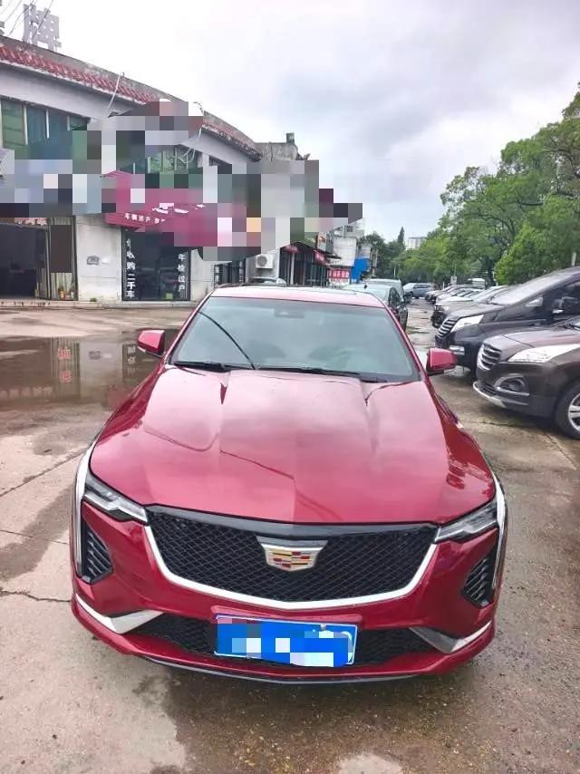 Cadillac CT4 2020 28T Luxury Model 2
