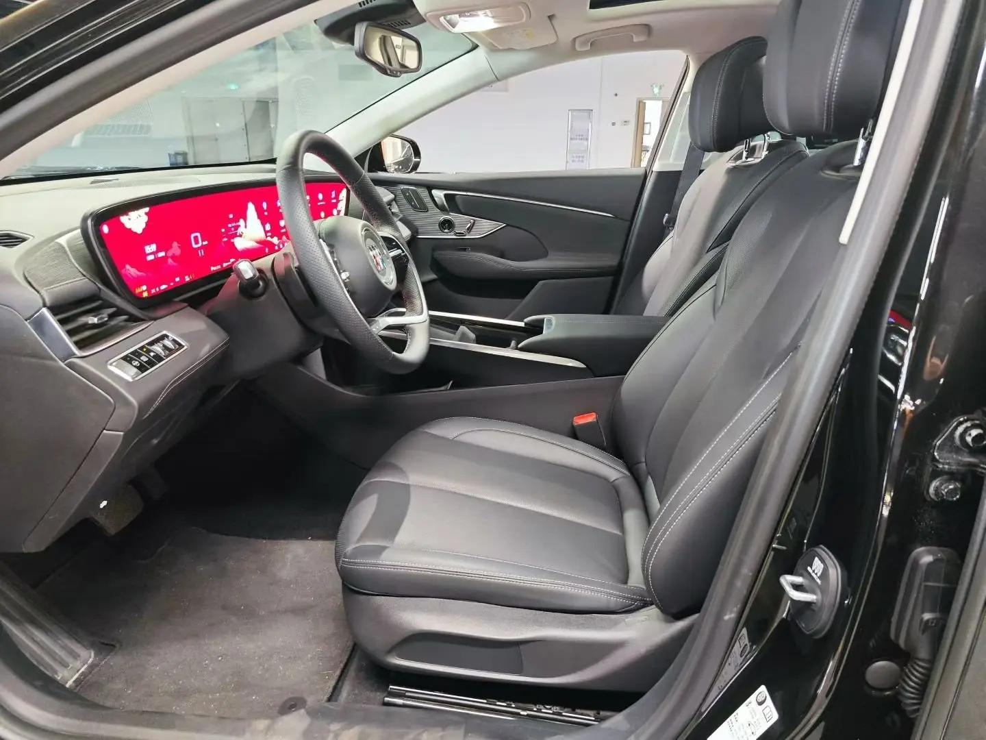 Buick 2026 LaCrosse 2.0T 28T Platinum Edition Automatic Gear 5