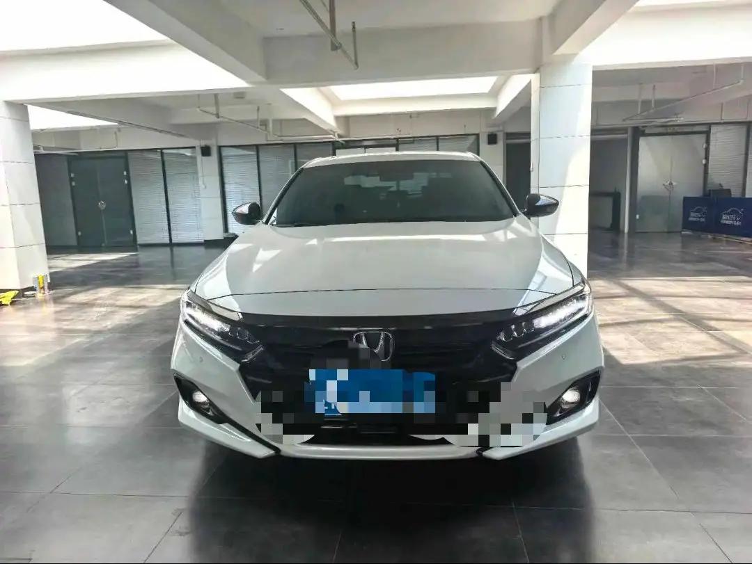 Accord 2022 260TURBO Magic Night Premium Edition 2