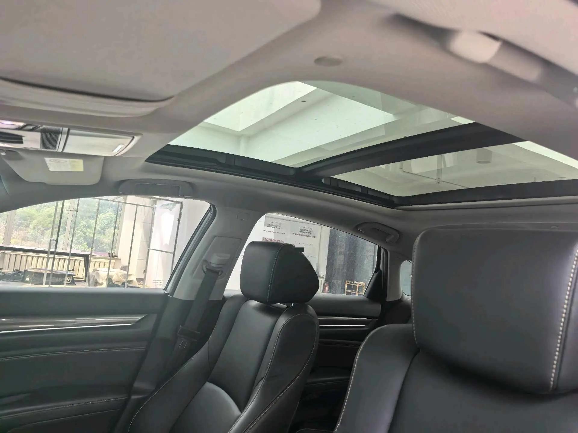 Accord 2022 260TURBO Magic Night Premium Edition 8