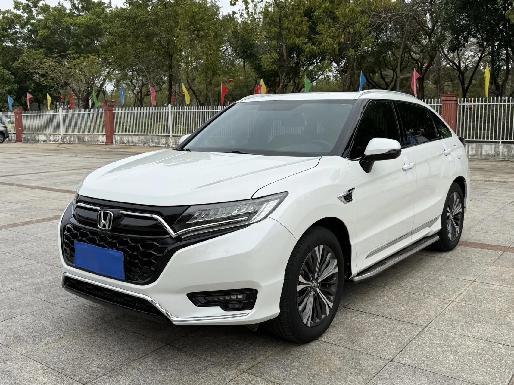 Honda UR-V 2020 370TURBO Two-Drive Elegant Edition