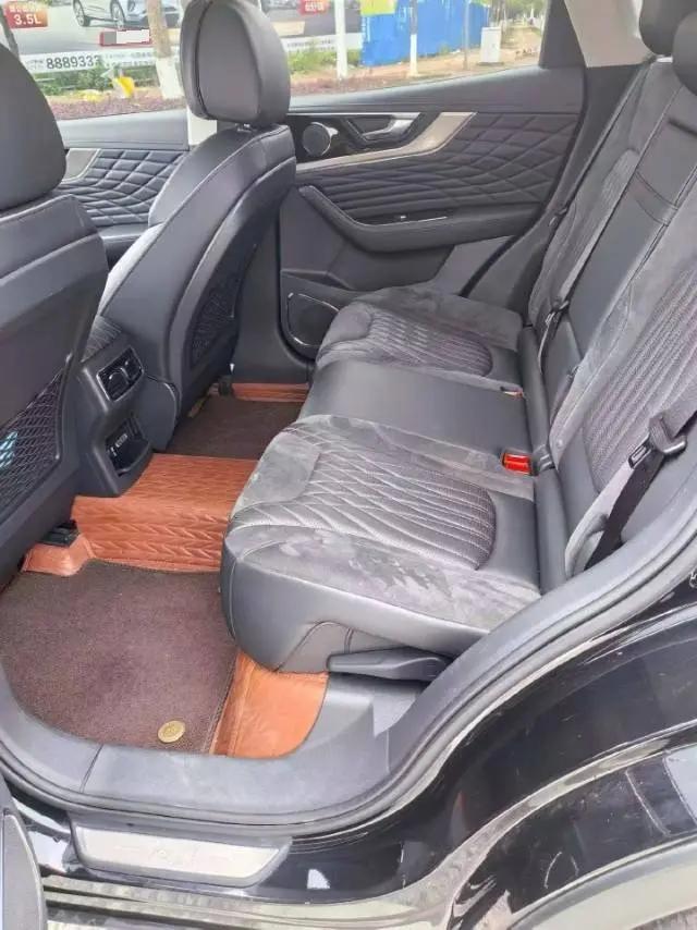 HongQi HS5 2022 2.0T Zhilian Flag Edition 5