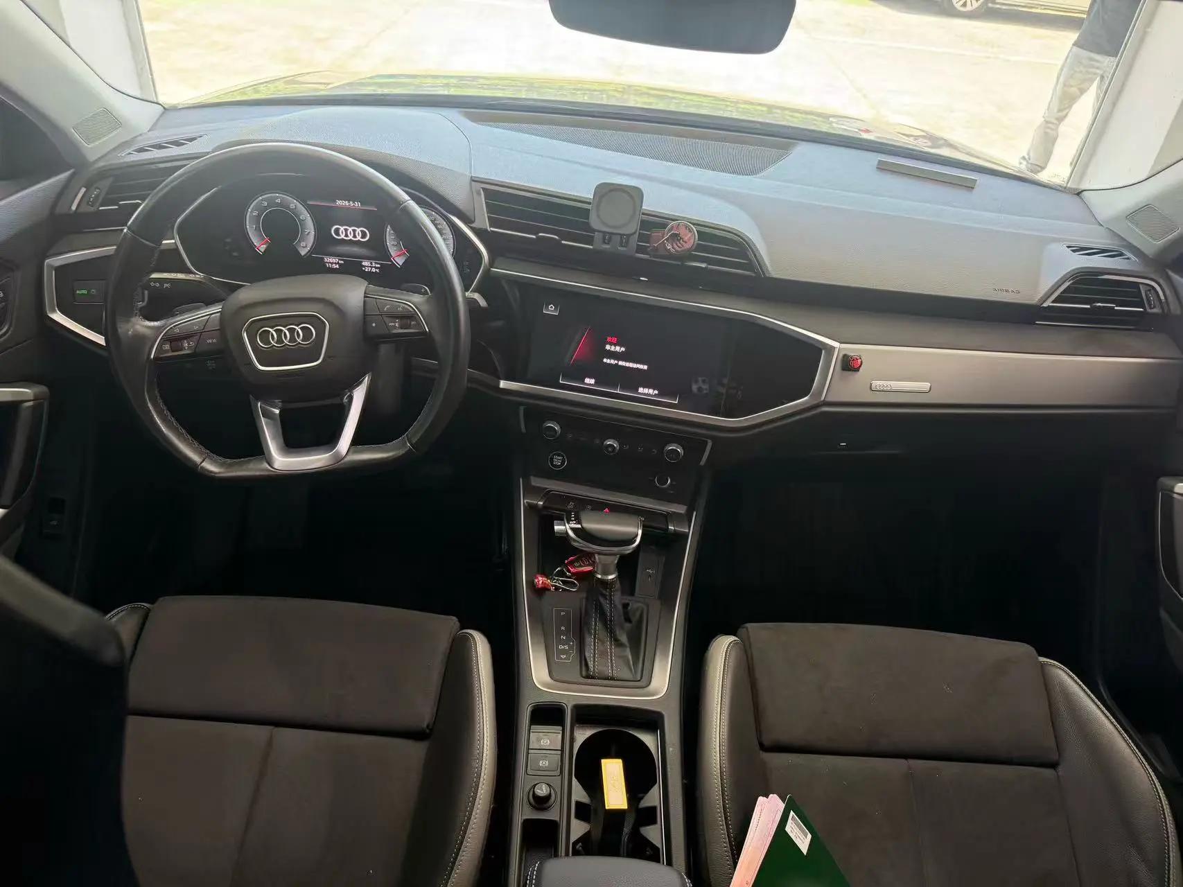 Audi Q3 2022 35 TFSI Fashion Dynamic 3