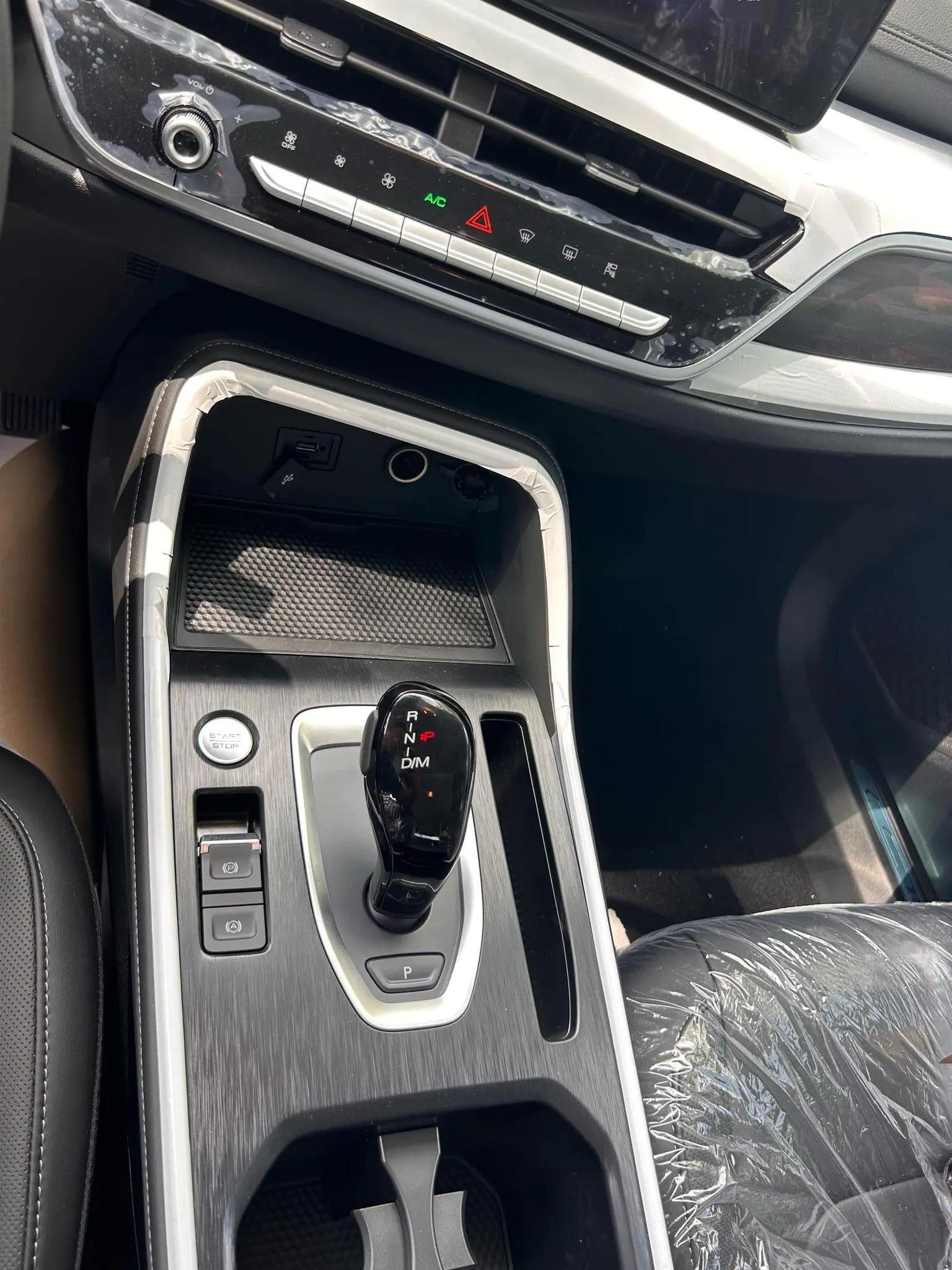 Haval 2025 H6 1.5T National Tide City Edition Automatic Gear 8