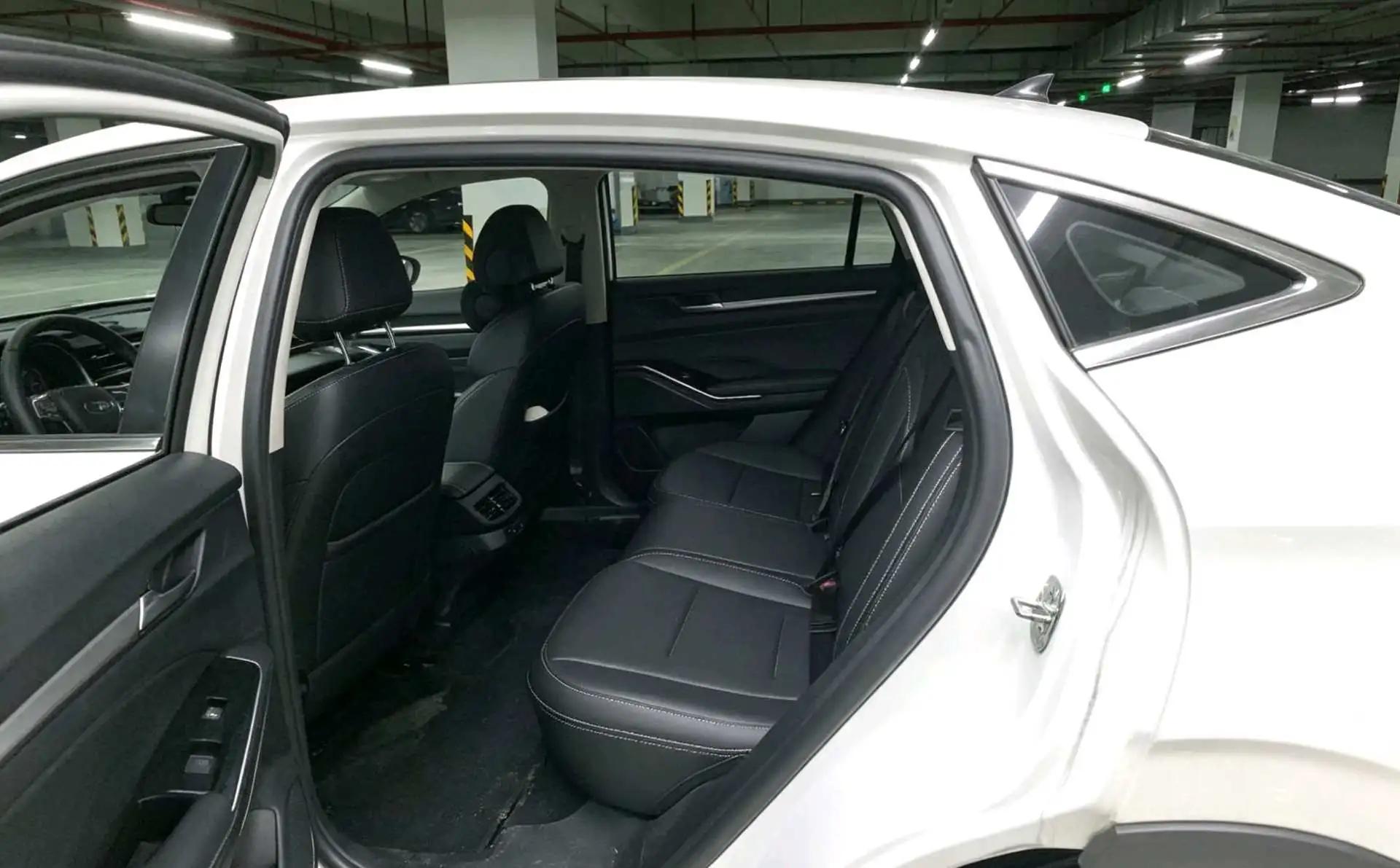 Haval 2024 H6 1.5T Two-Wheel Drive Classic Edition Automatic 4